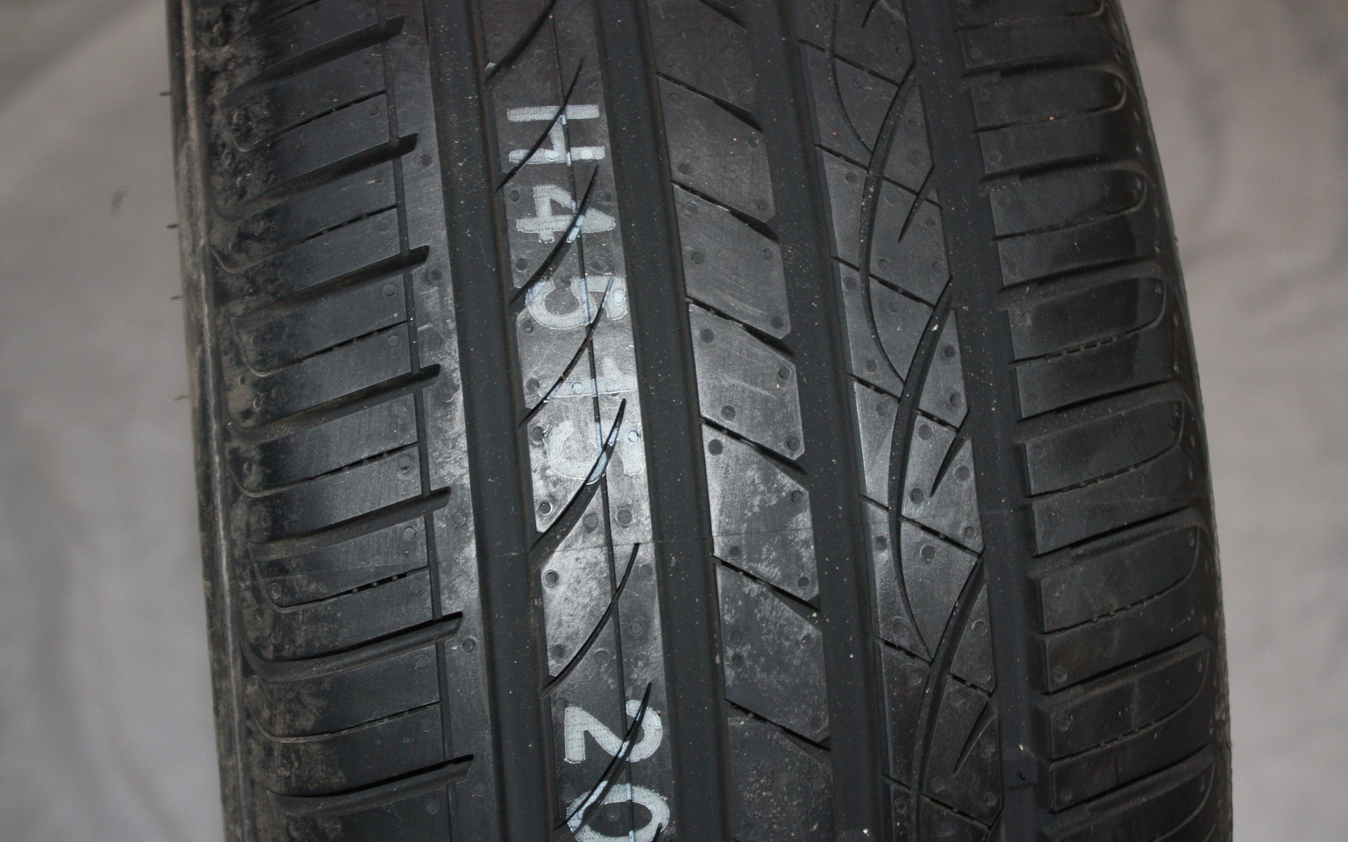 #5: Hankook Ventus S1 Noble2