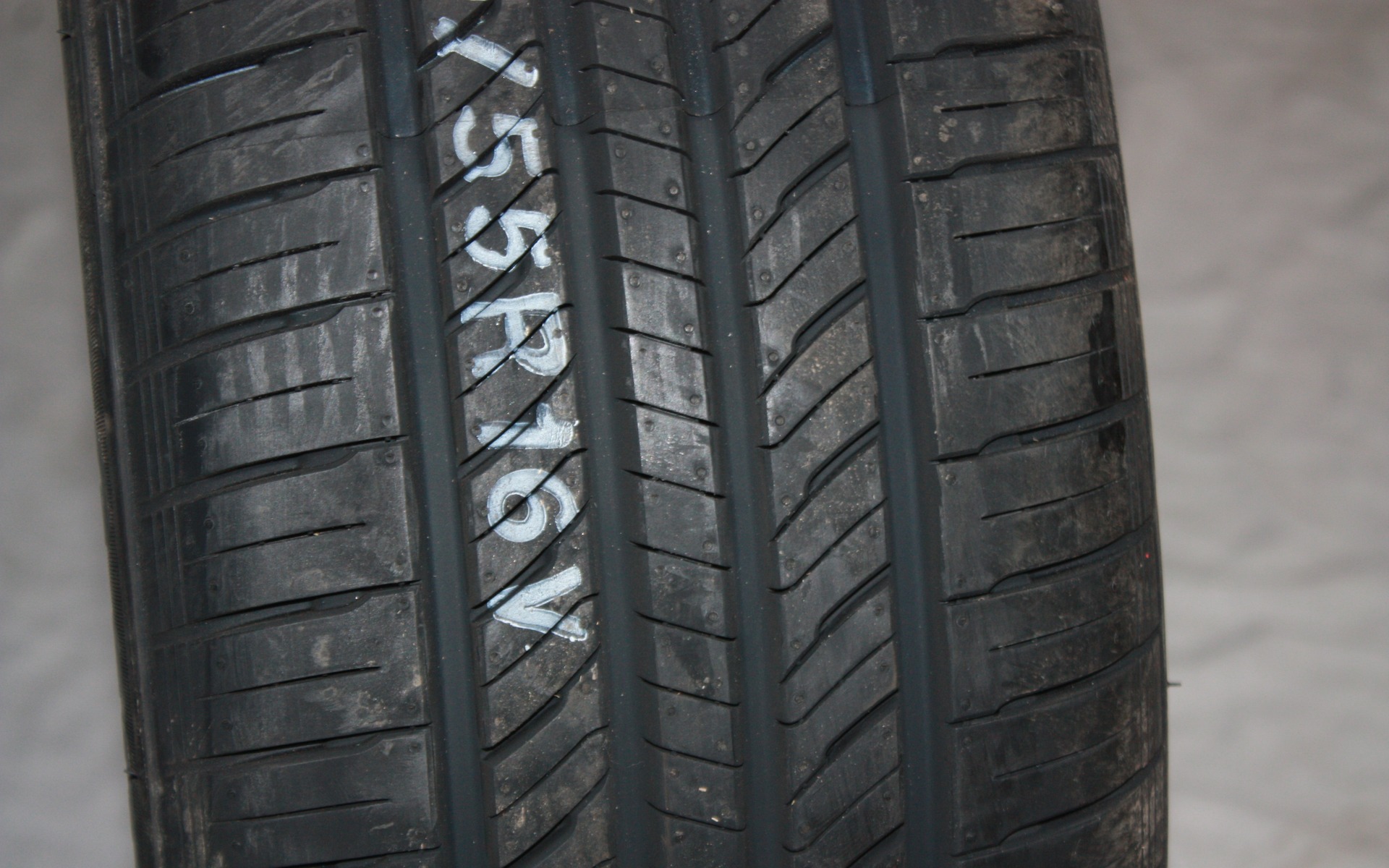 #9: Laufenn G Fit AS