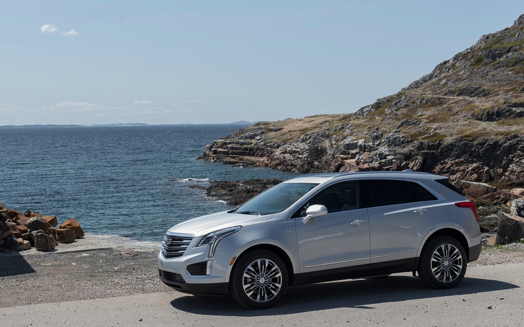 Cadillac XT5 2017 - Supérieur au SRX à tous les points de vue.