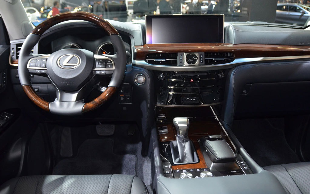 2016 Lexus LX 570 