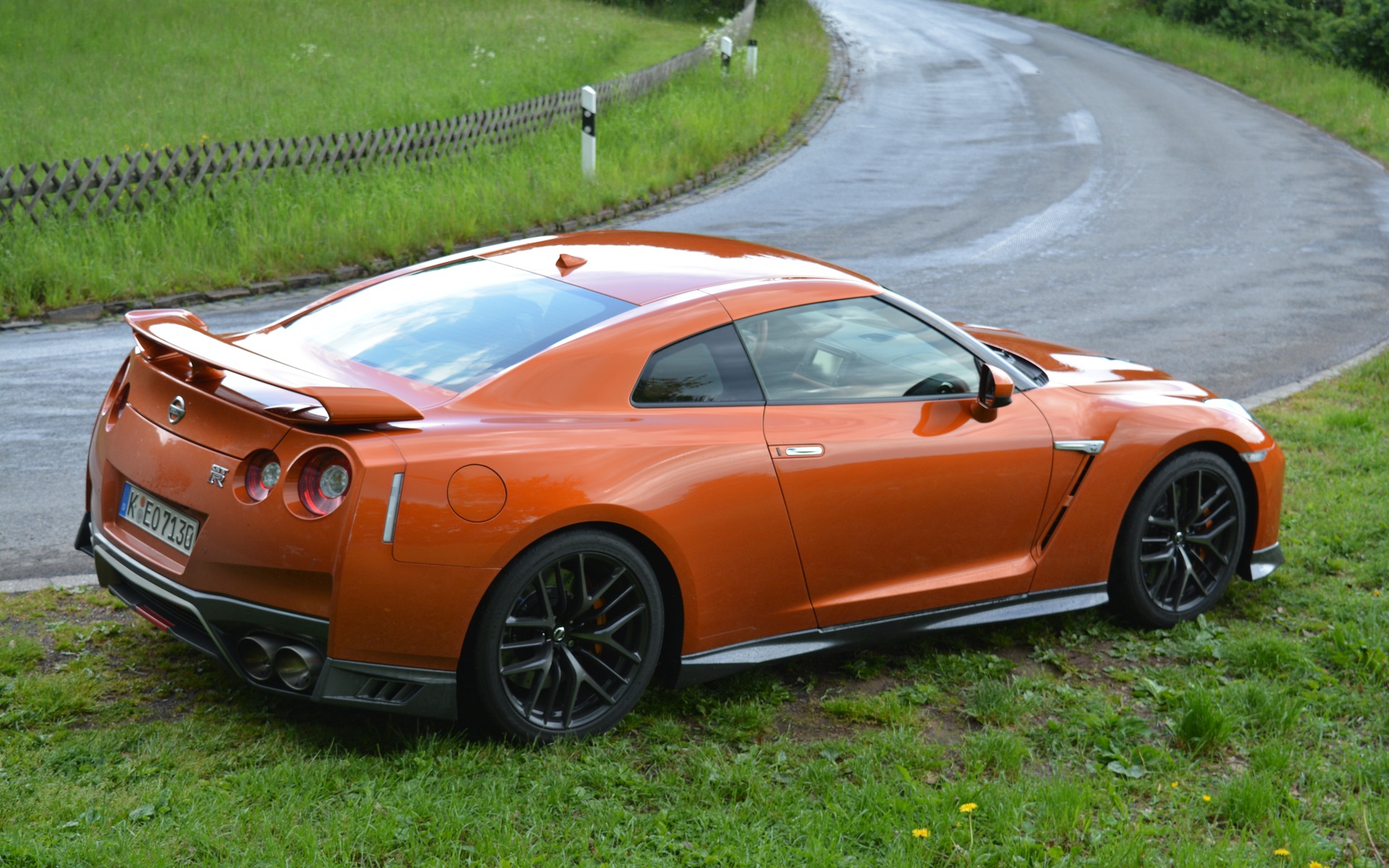 2017 Nissan GT-R