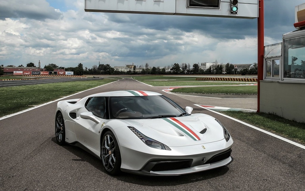 Sticker et autocollant Ferrari