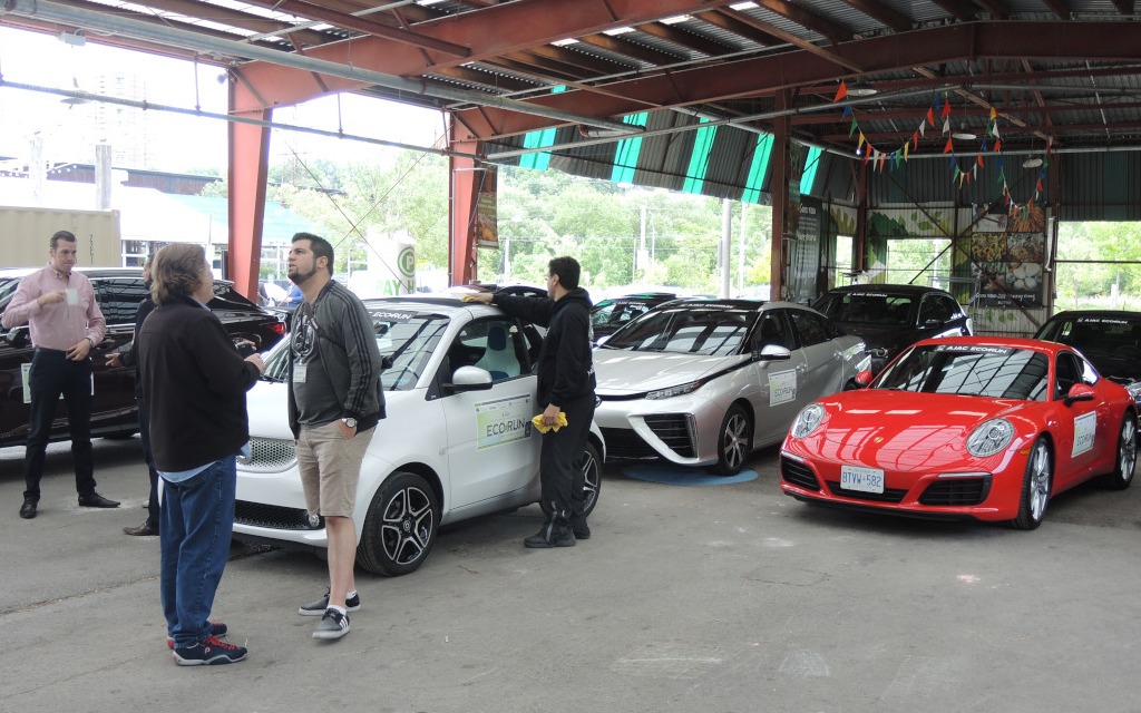 En attendant le coup de départ.