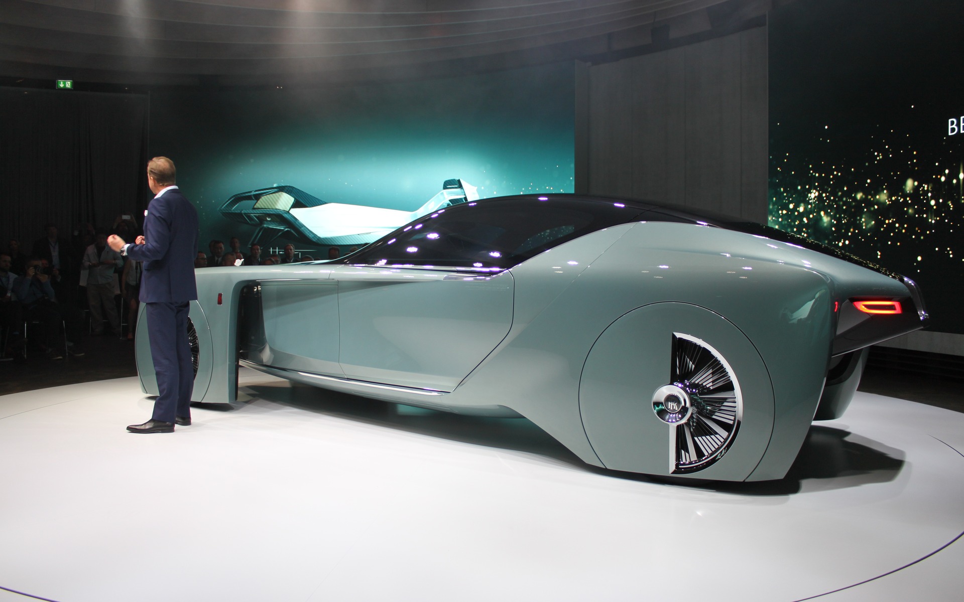 2016 RollsRoyce 103EX VISION NEXT 100 Concept  Caricos