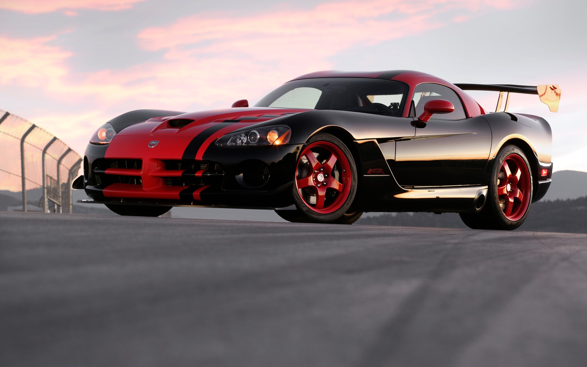 2010 Dodge Viper ACR 1:33