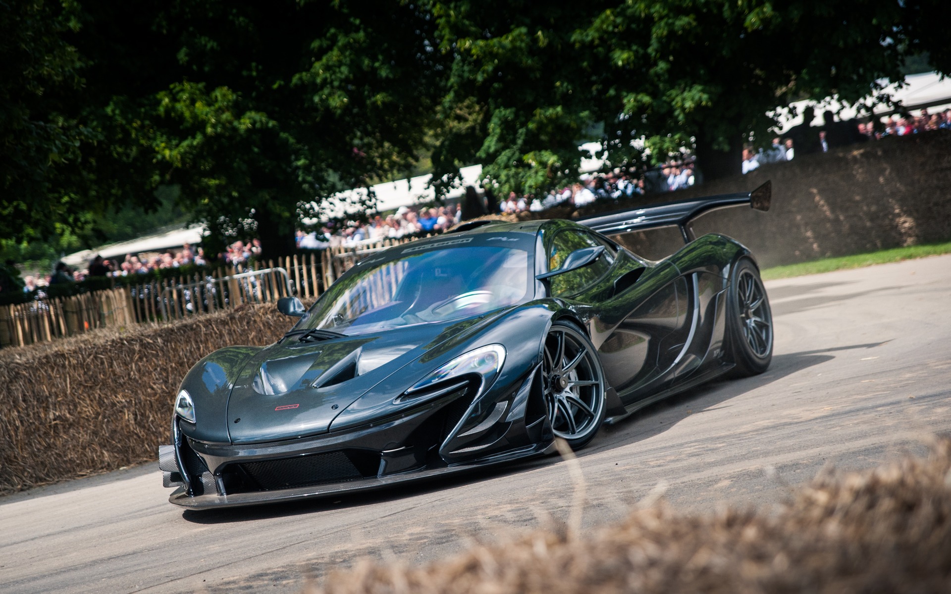 McLaren P1 LM in action at the Festival of Speed 2016