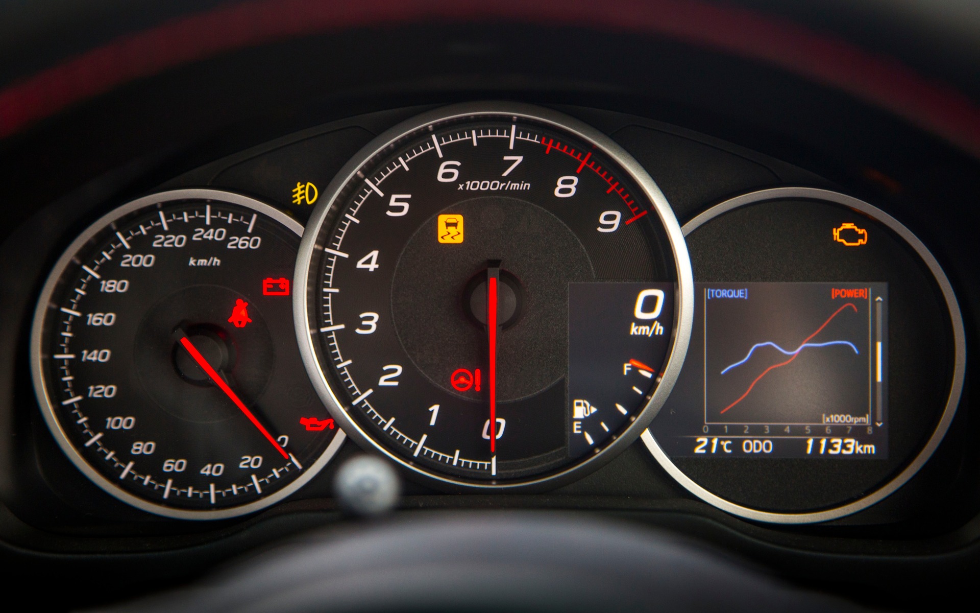 Subaru BRZ 2017 - Bloc d'instruments avec indicateur de performances.