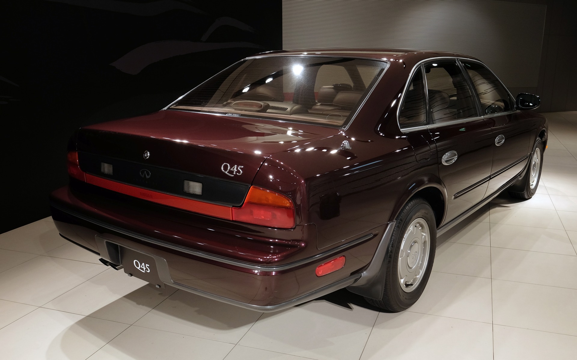 Infiniti Q45