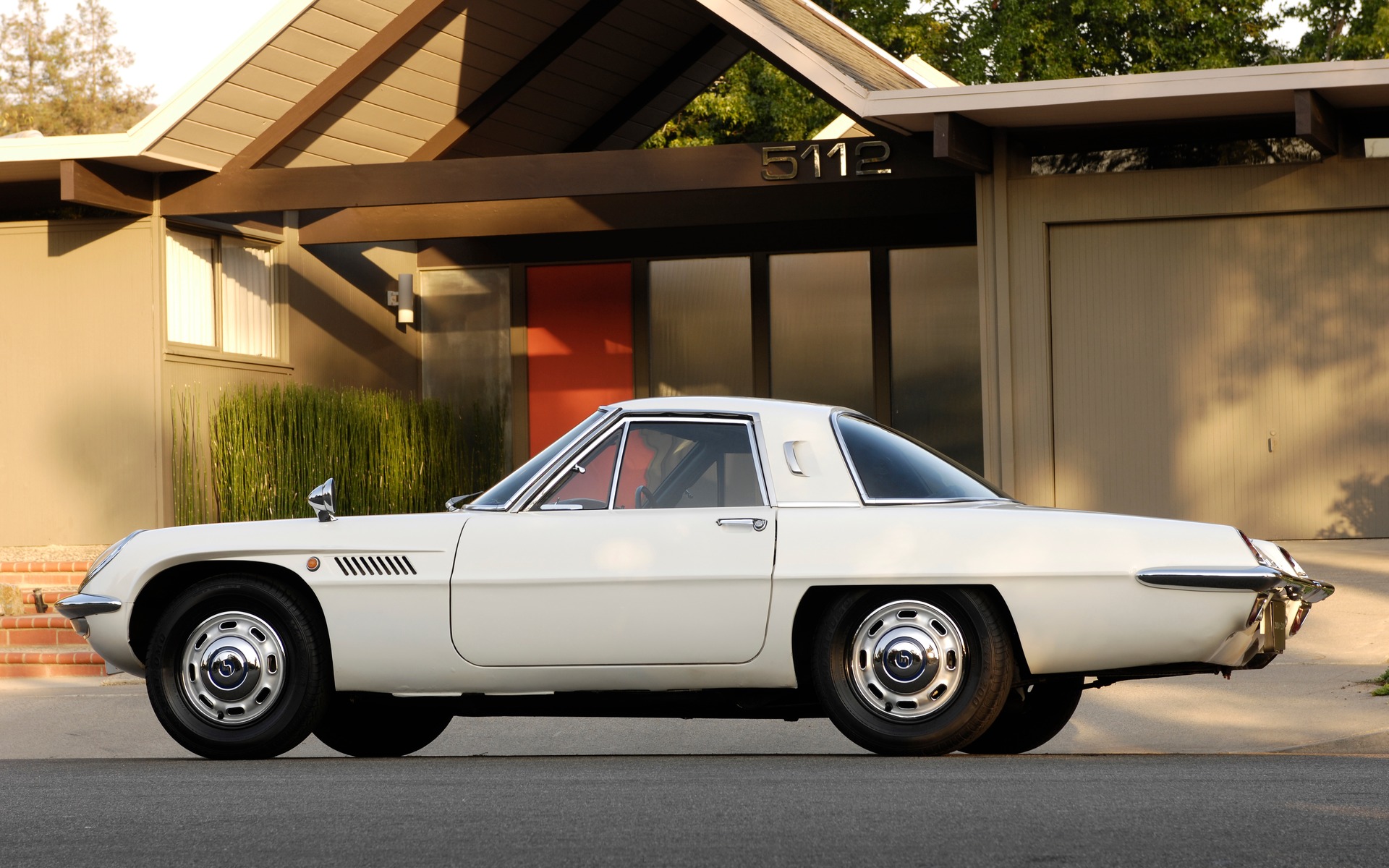 Mazda Cosmo 110S 