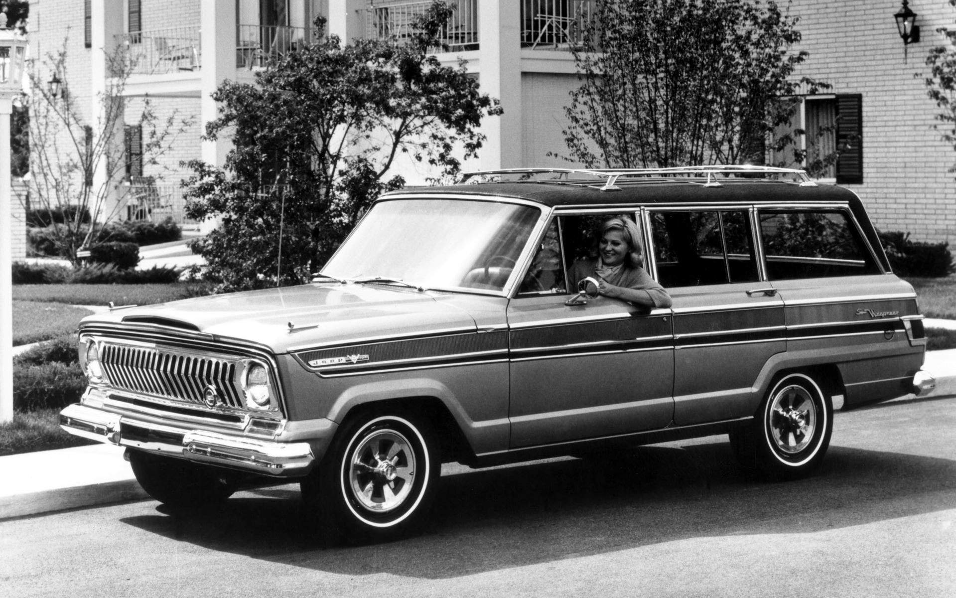 1966 Jeep JSeries Wagoneer Station Wagon