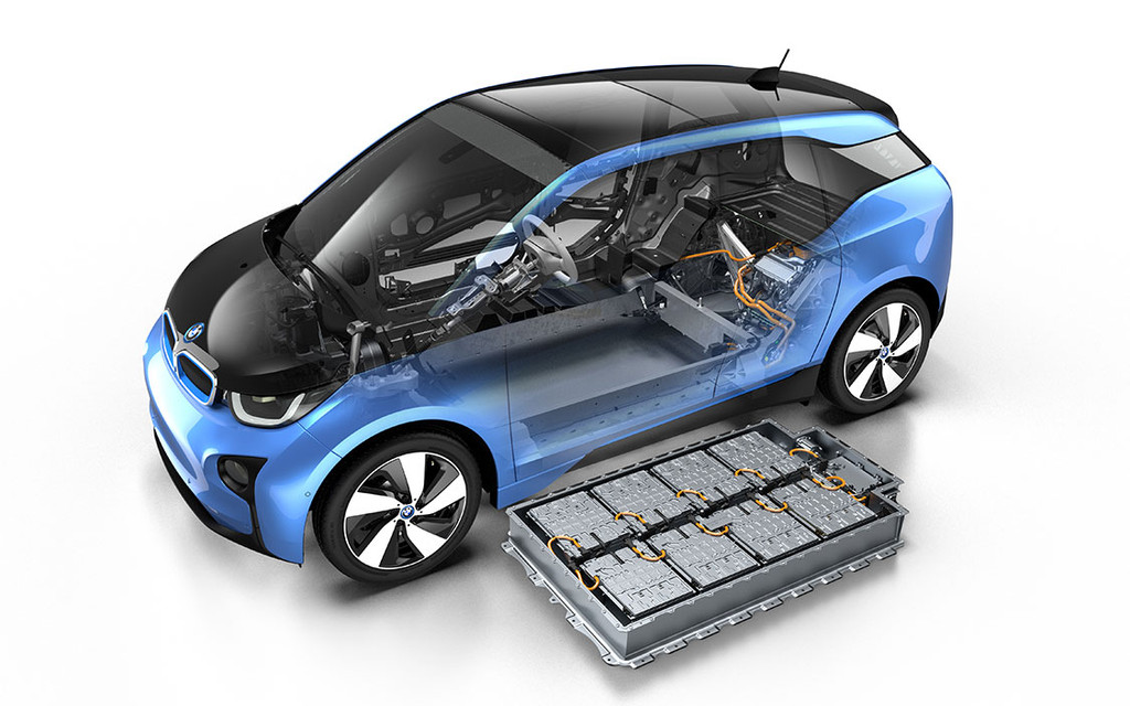 BMW ups i3 battery capacity to 33 for 2017 model - The Car Guide