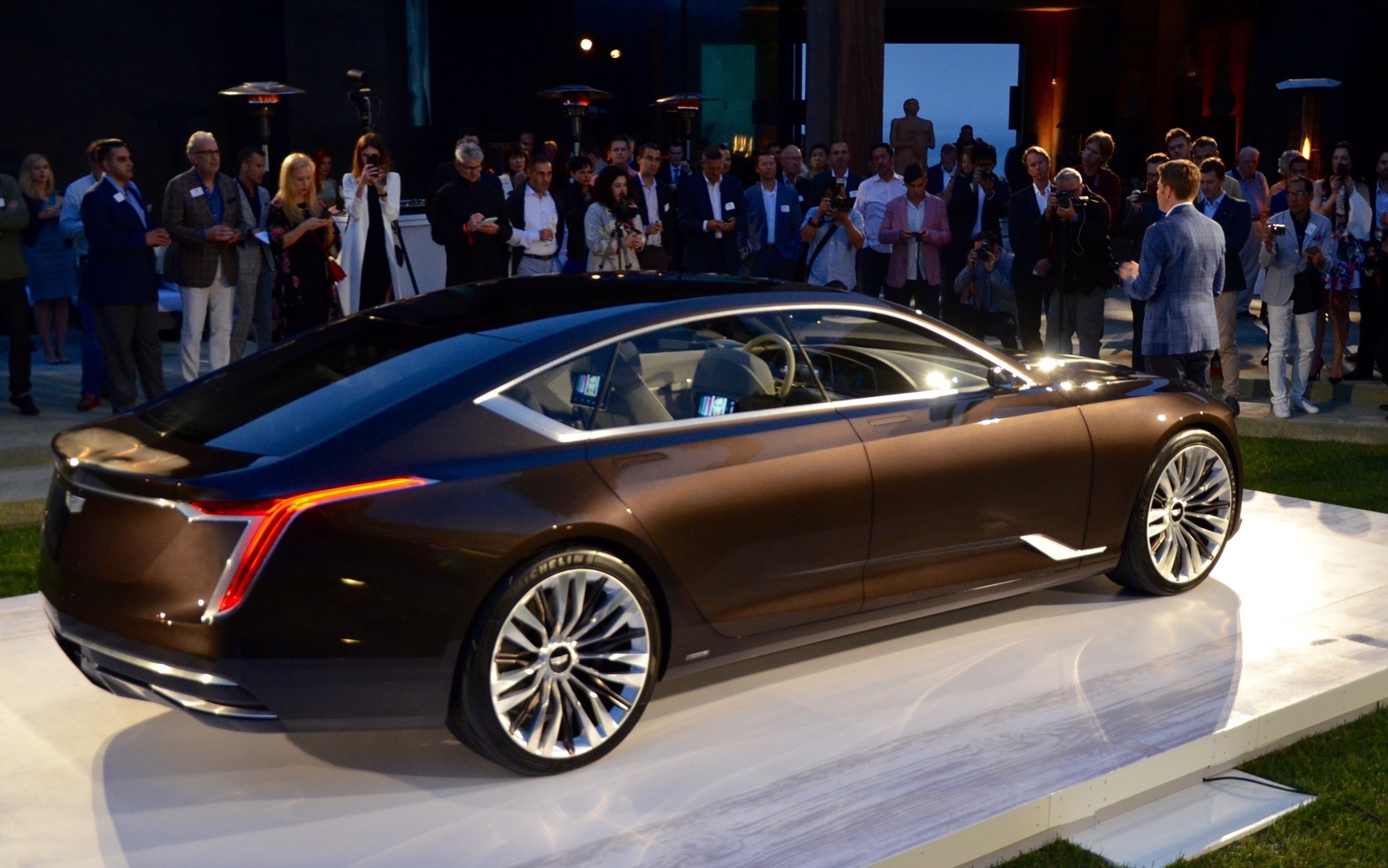 Cadillac Escala Un Concept Qui Annonce Le Nouveau Design De Cadillac
