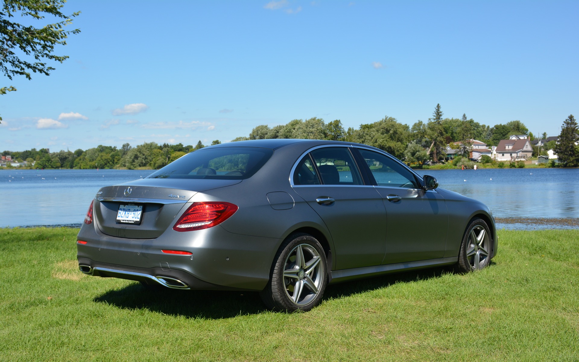 2017 Mercedes-Benz E 300 4MATIC