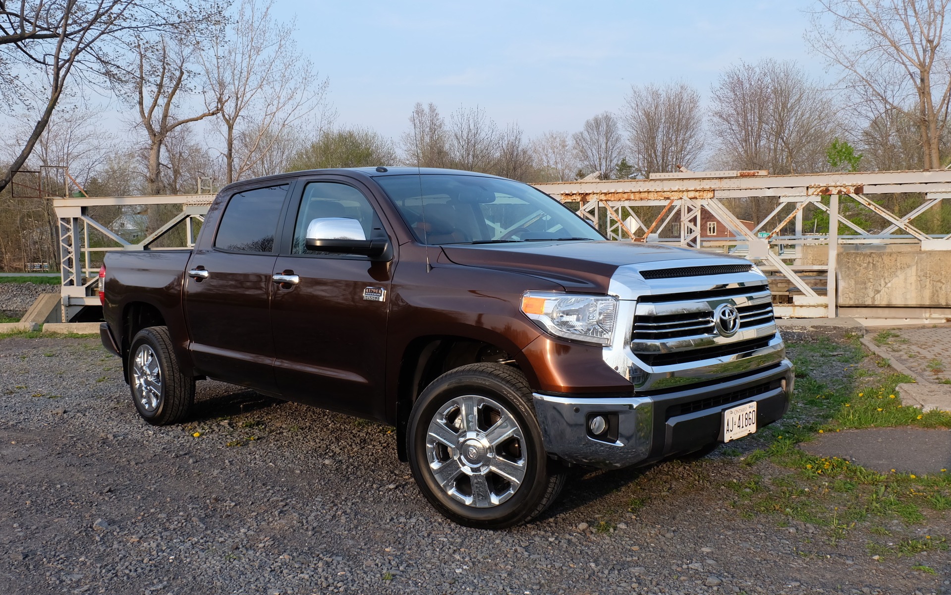 2016 Toyota Tundra 1794 Edition: The Try-hard - The Car Guide