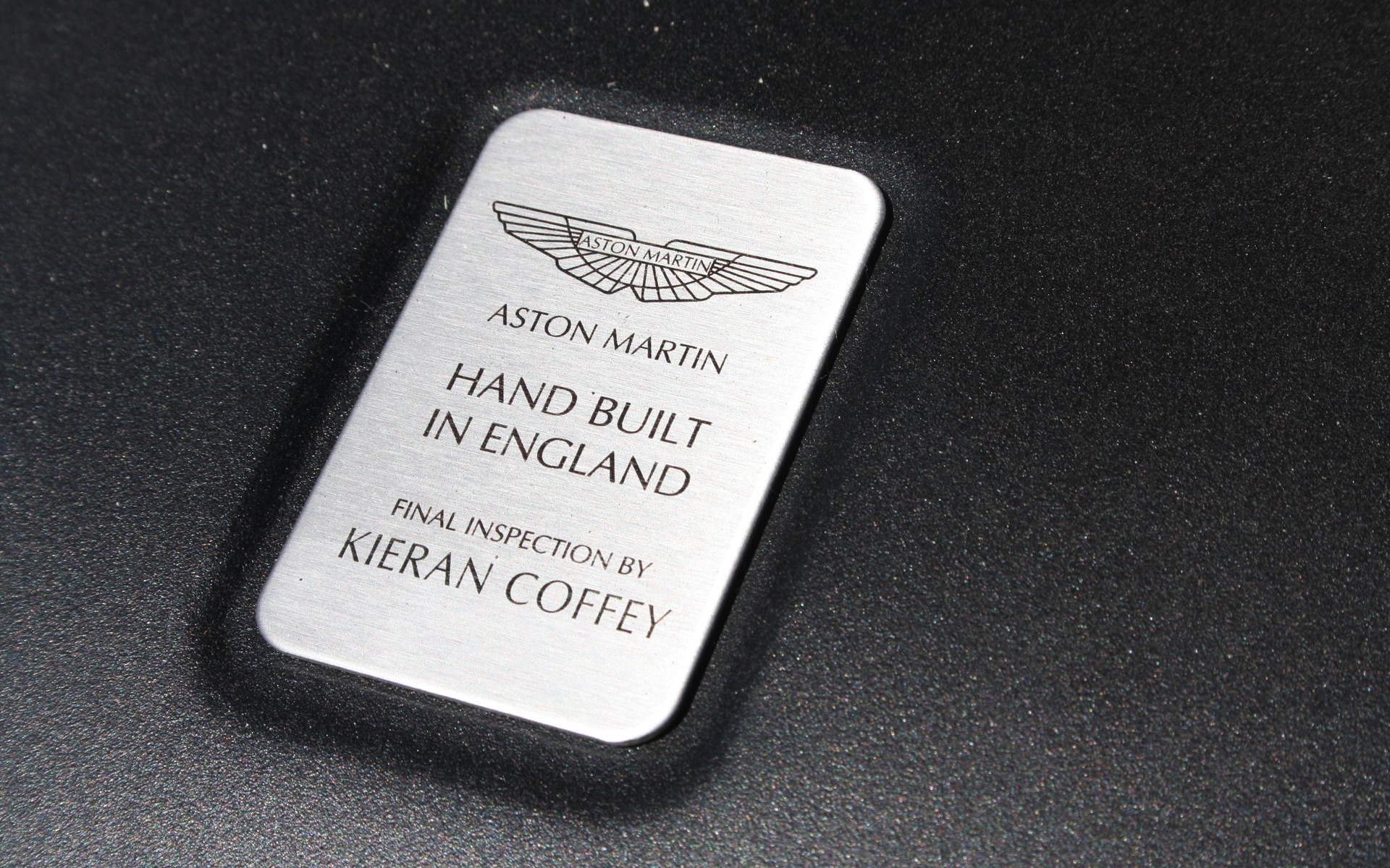 Aston Martin Vanquish Volante 2016
