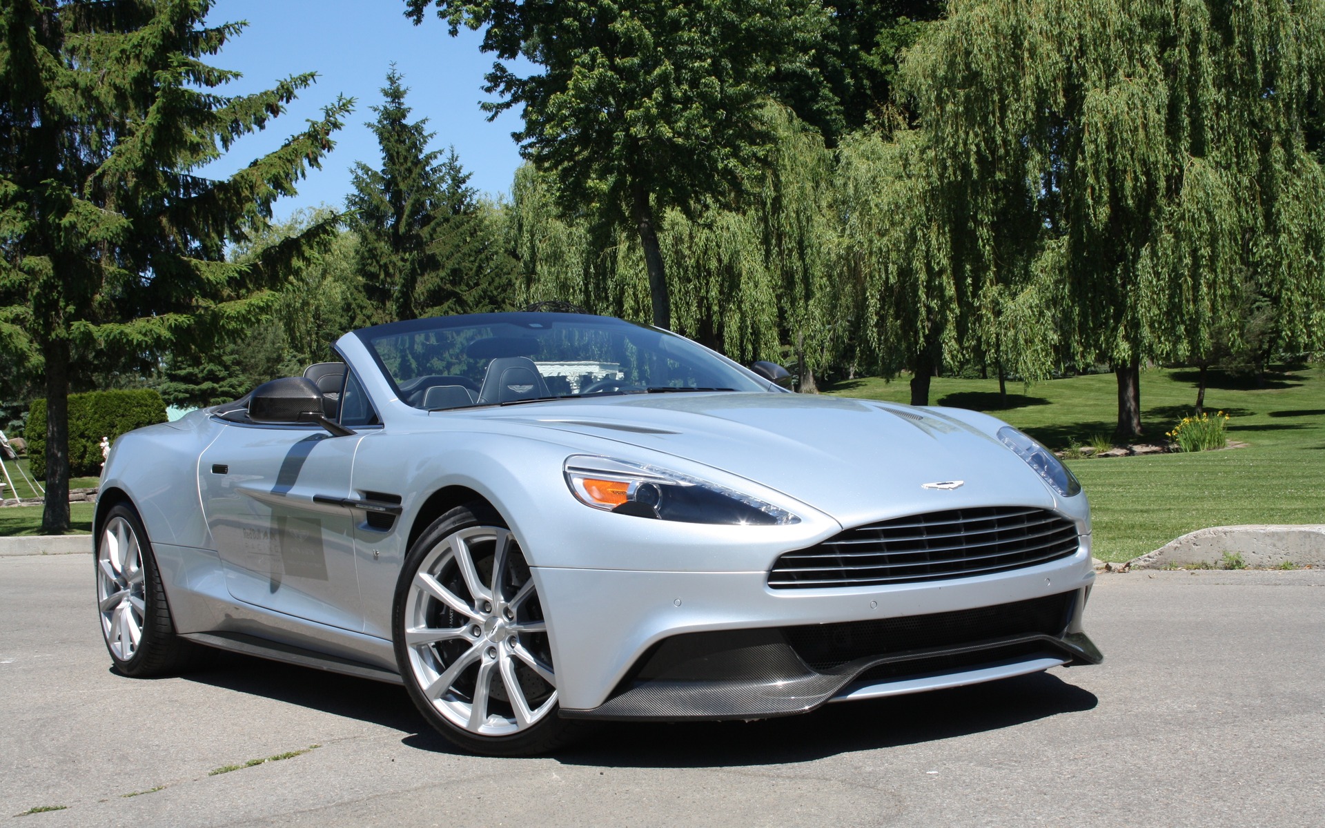 2016 Aston Martin Vanquish Volante: Expensive Thrills - The Car Guide