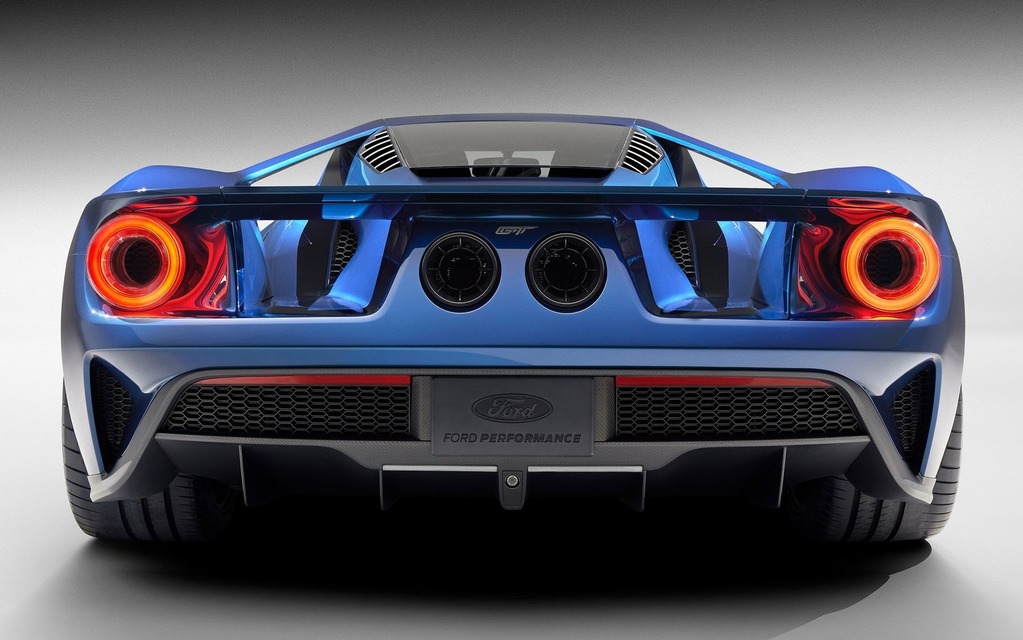 L'arrière de la nouvelle Ford GT est peut-être très aérodynamique...