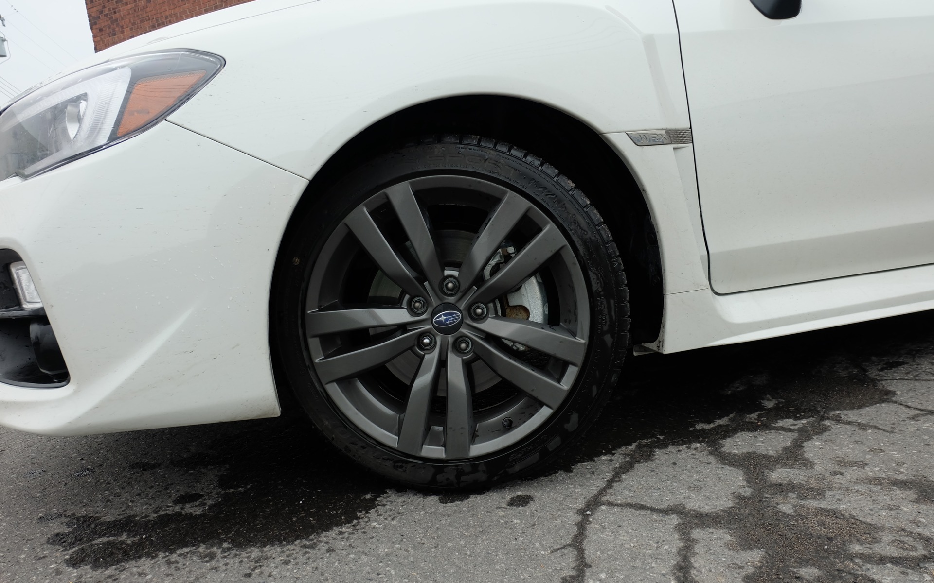 The 18-inch wheels come standard.