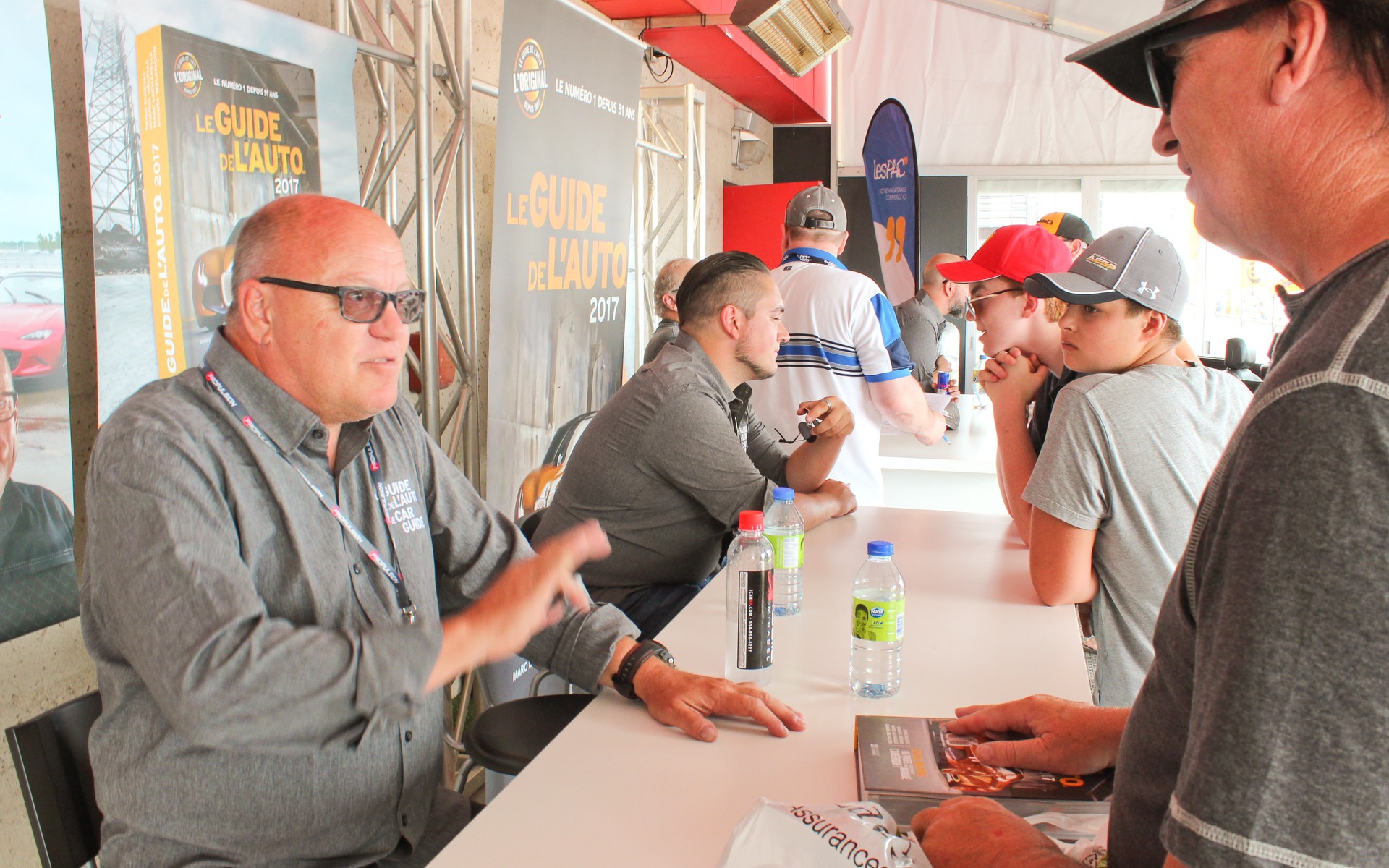 Les journalistes du Guide de l'auto au Super Auto Show