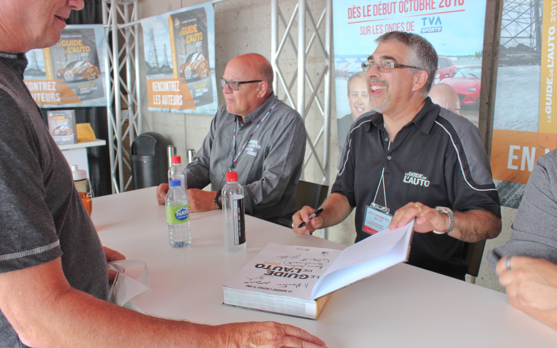 Les journalistes du Guide de l'auto au Super Auto Show