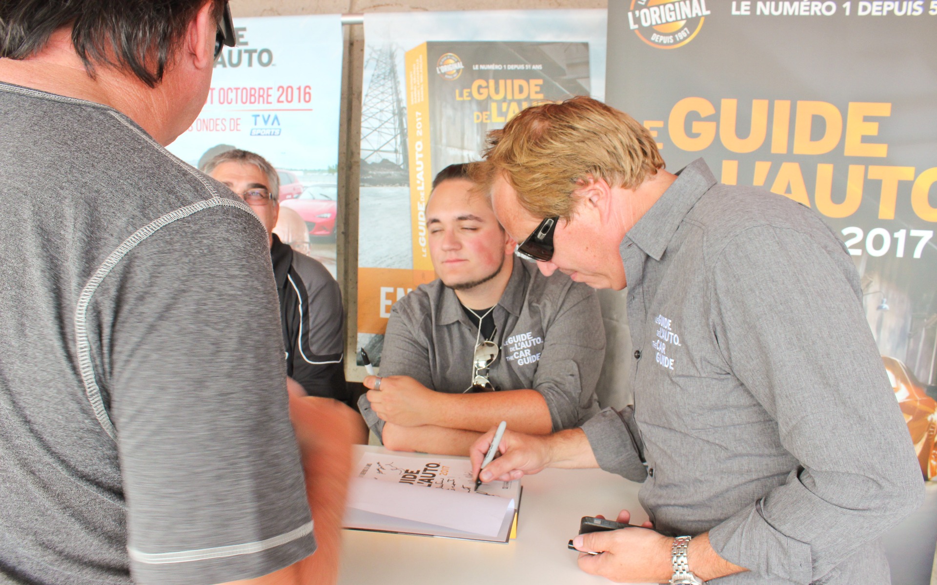 Les journalistes du Guide de l'auto au Super Auto Show