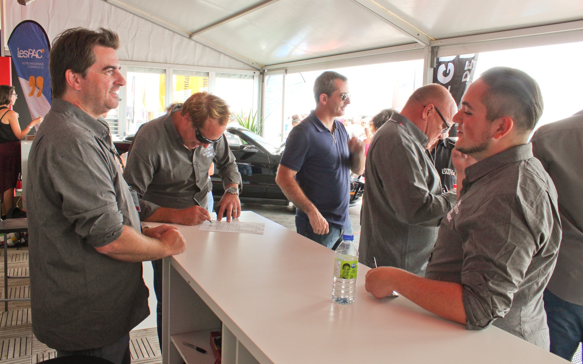 Les journalistes du Guide de l'auto au Super Auto Show