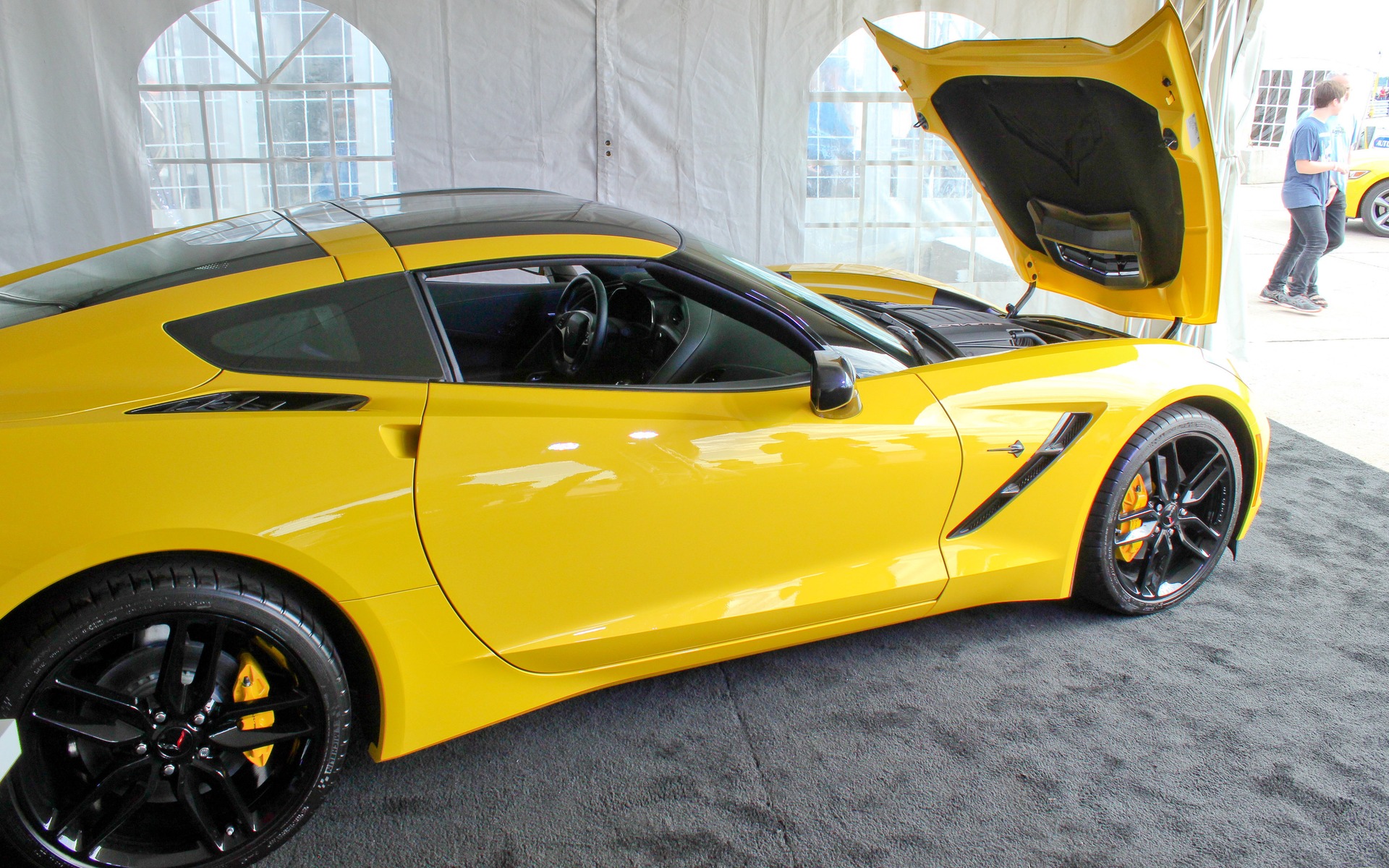 La Chevrolet Corvette Stingray 2016 au Super Auto Show