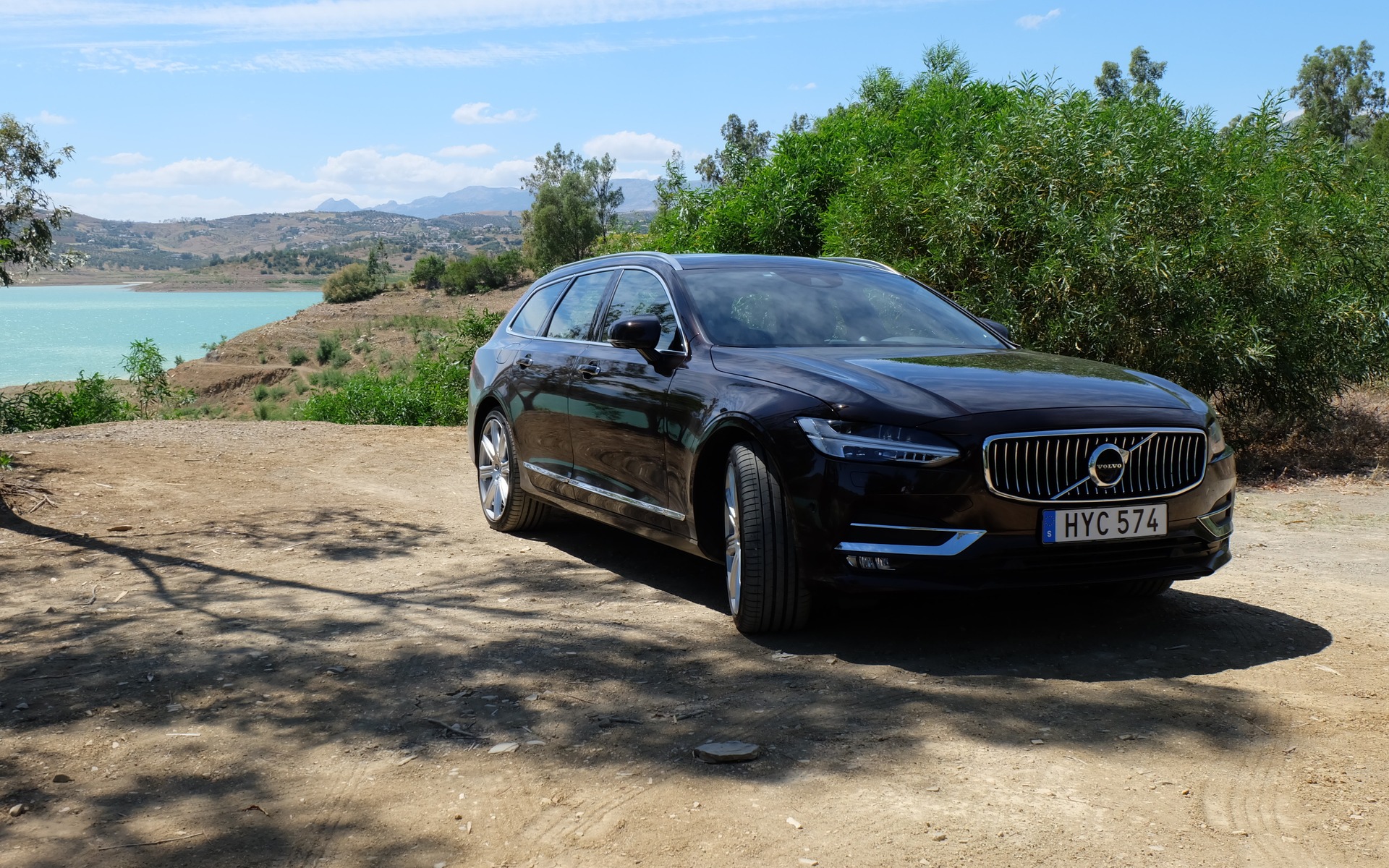 Volvo V90