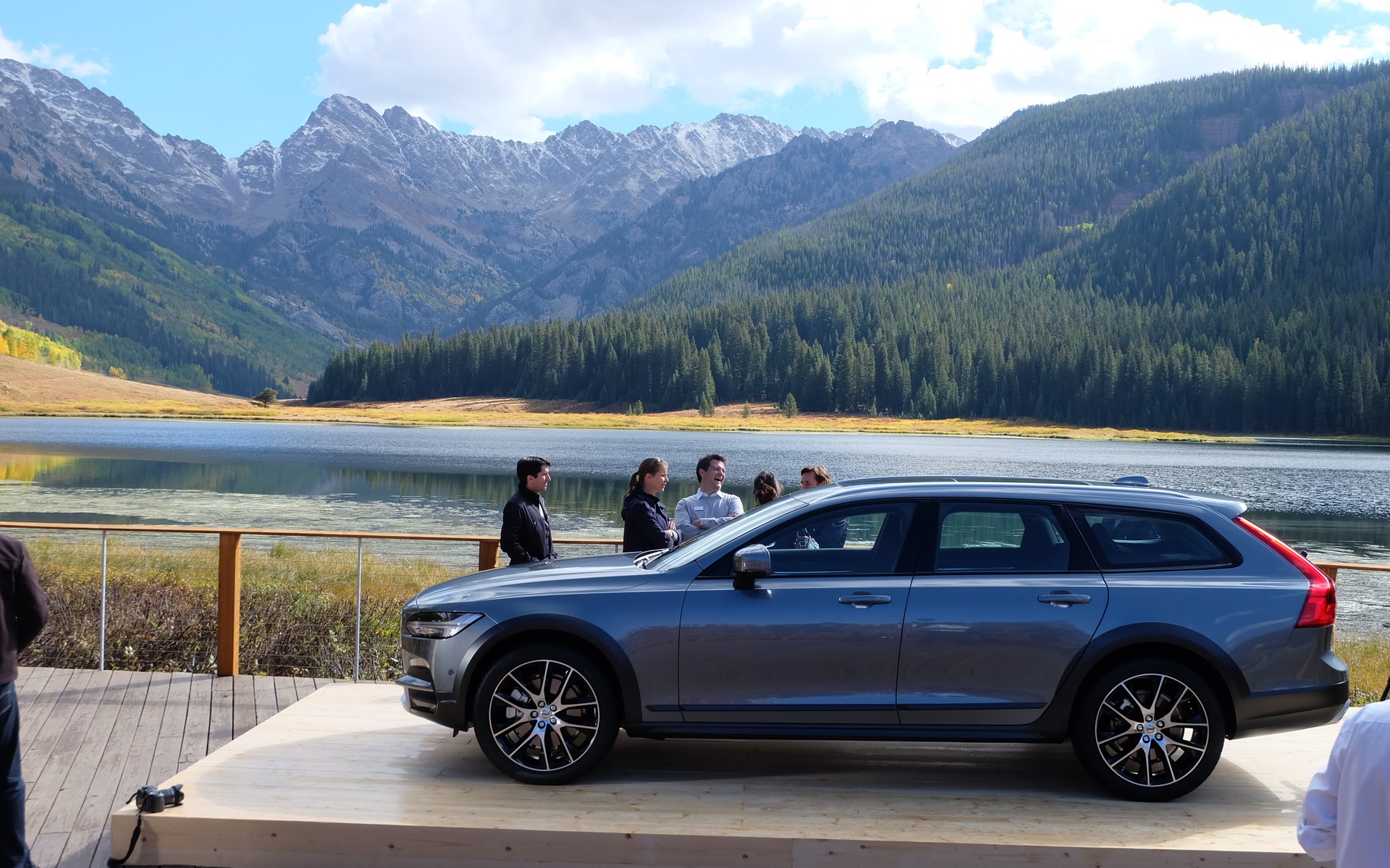 Volvo V90 Cross Country