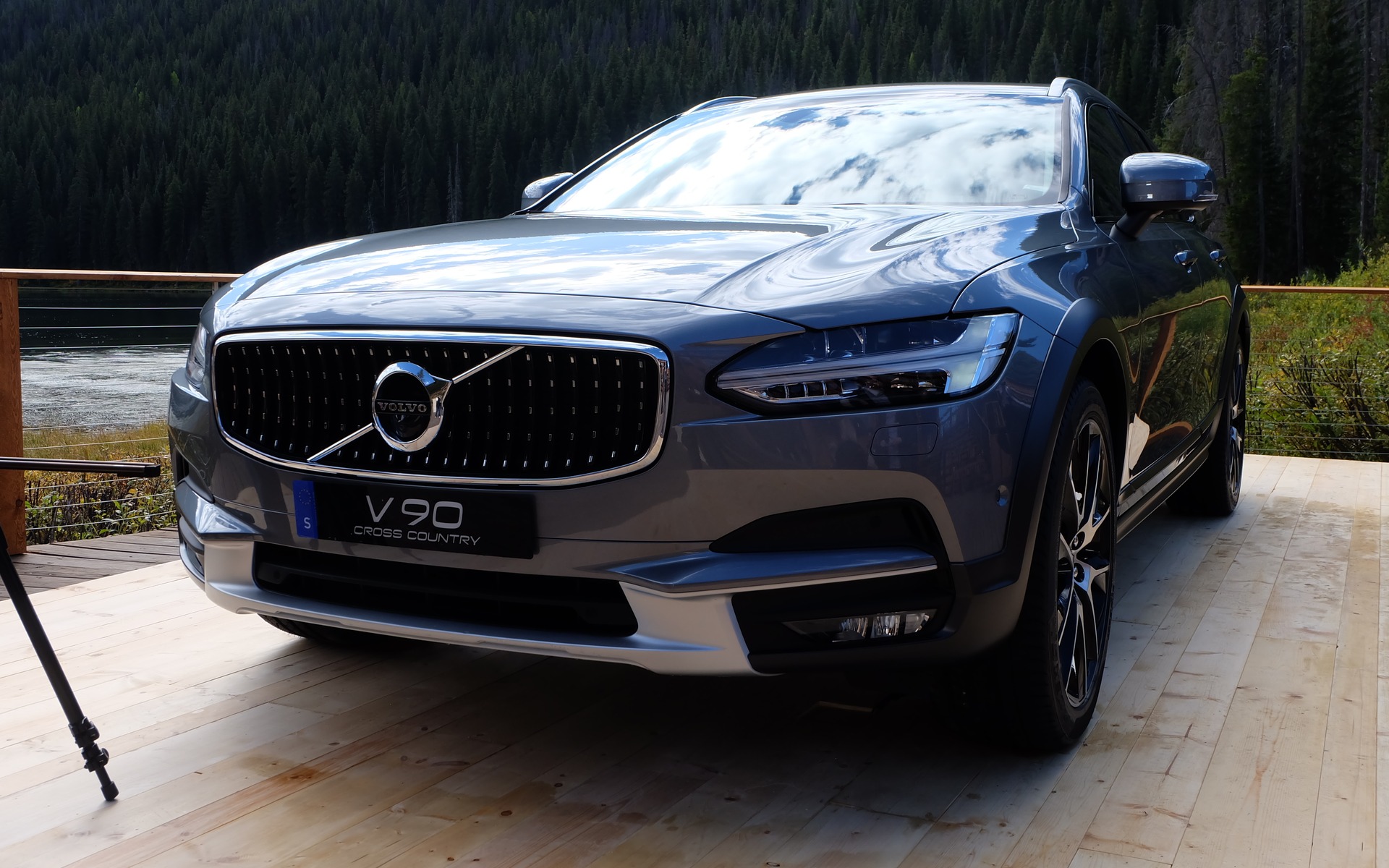 Volvo V90 Cross Country