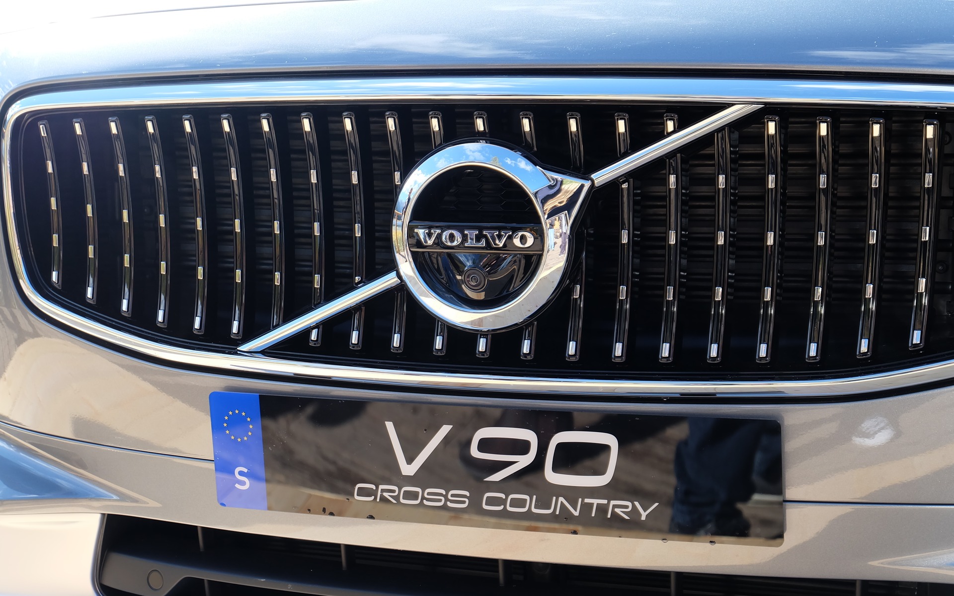 Volvo V90 Cross Country