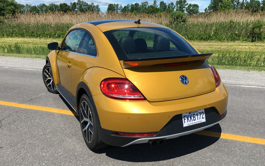 2016 Volkswagen Beetle Dune