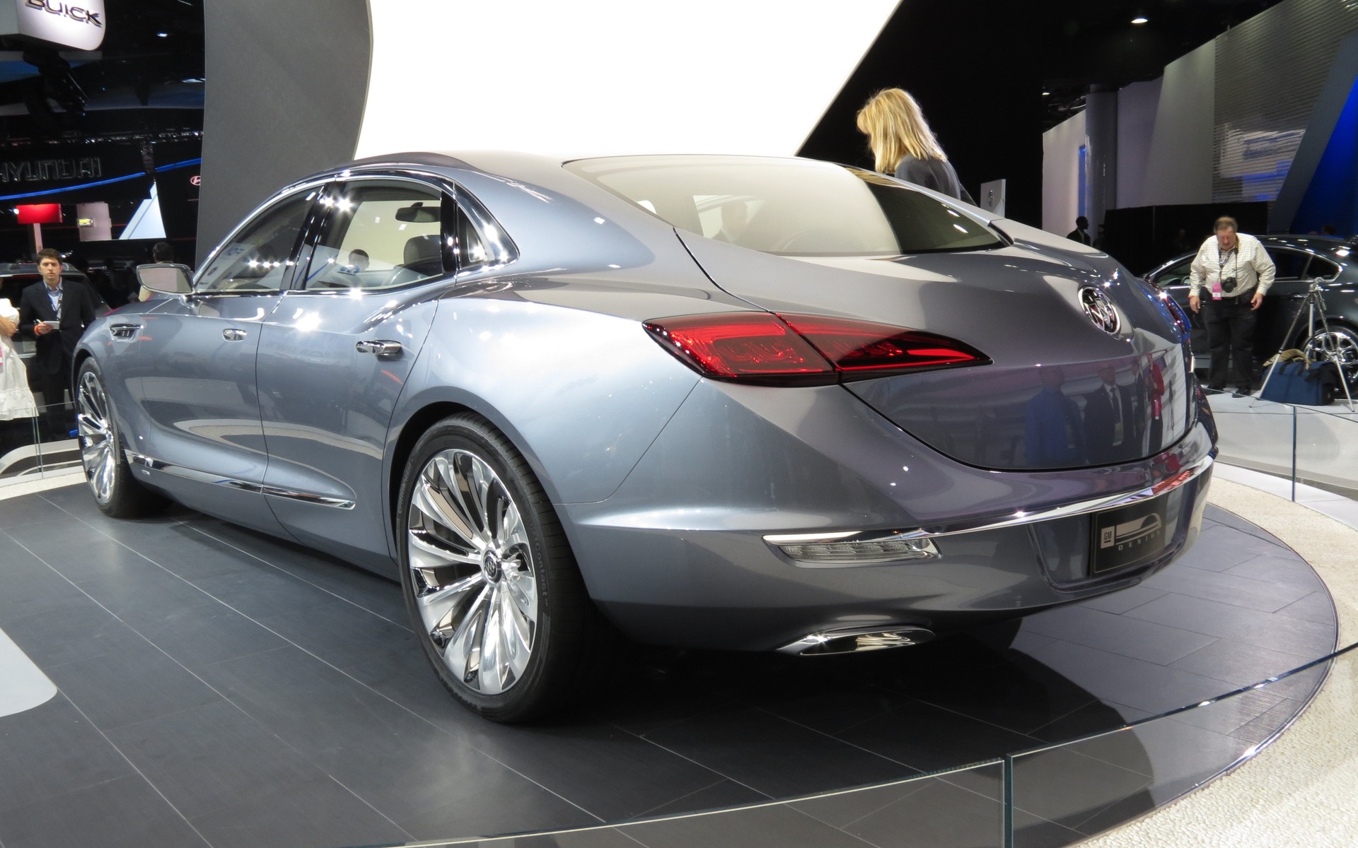 Buick Avenir Concept