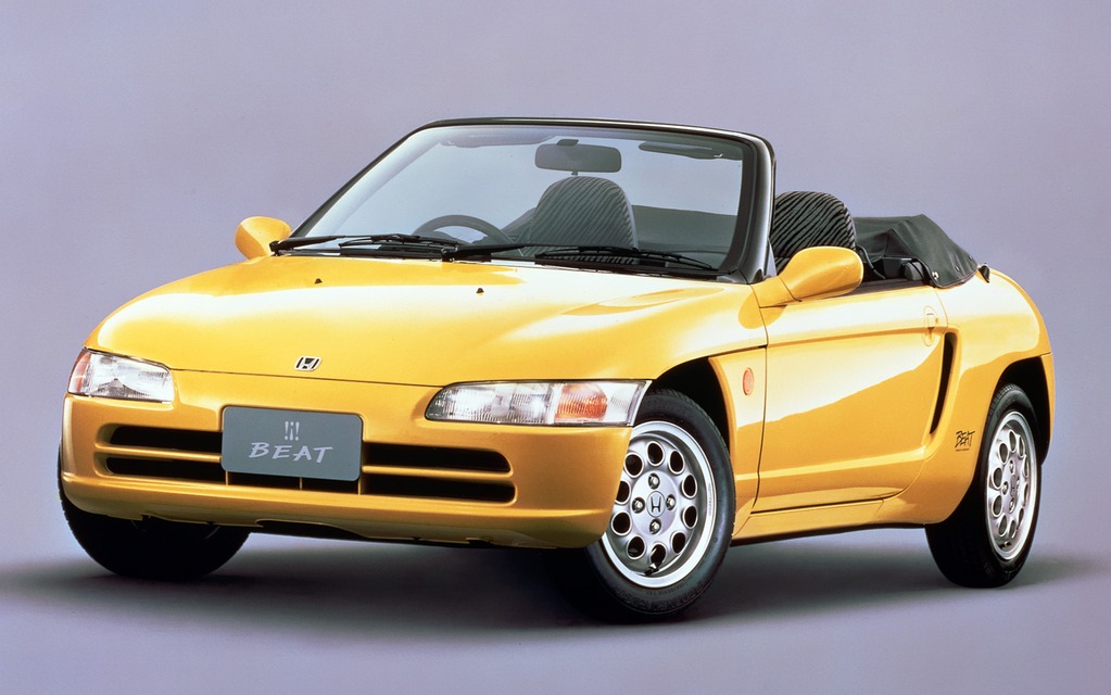 Honda Beat : un roadster « kei car » japonais dessiné par Pininfarina. 