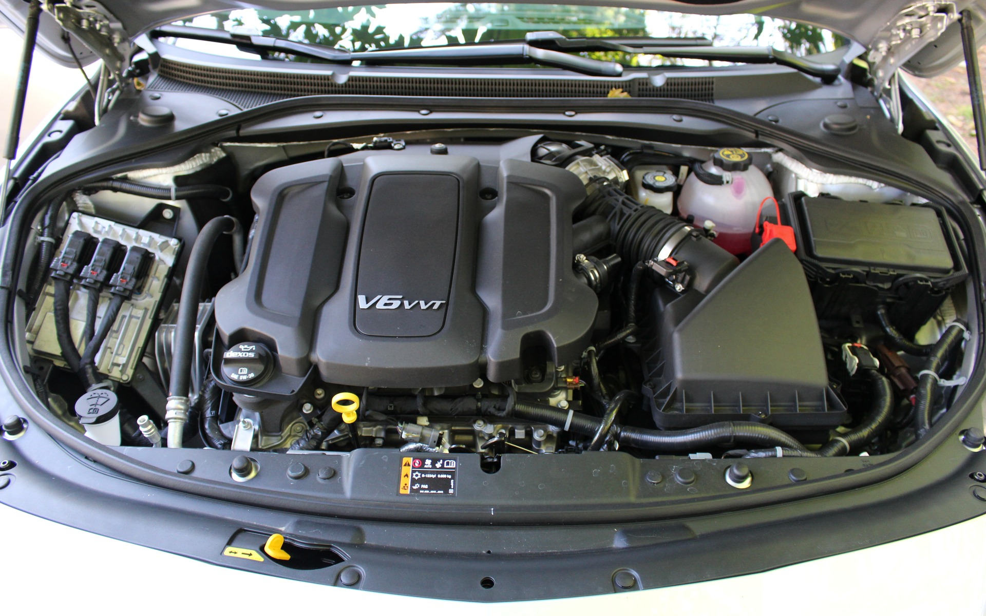 Le moteur V6 3,6 litres est à injection directe et à cylindrée variable.