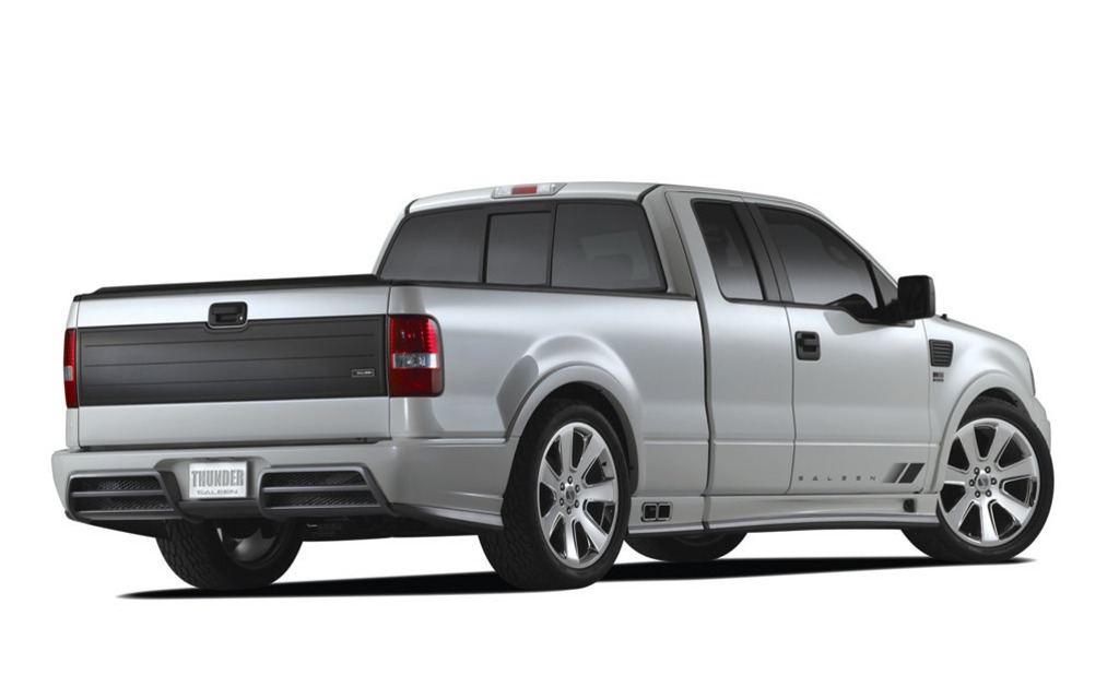 Saleen S331 Supercharged Ford F-150 : 450 horsepower