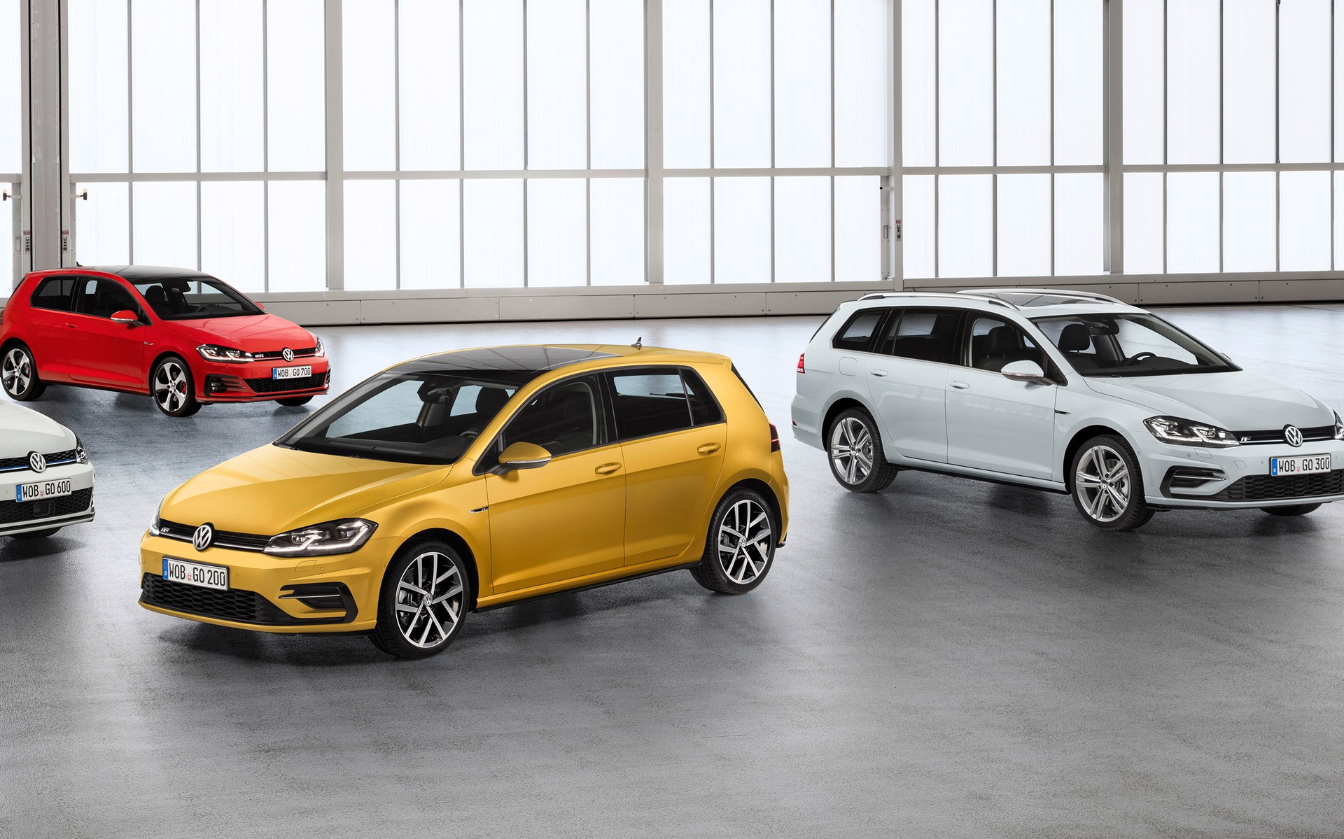 A Rainbow of Colours for the Volkswagen Golf - The Car Guide