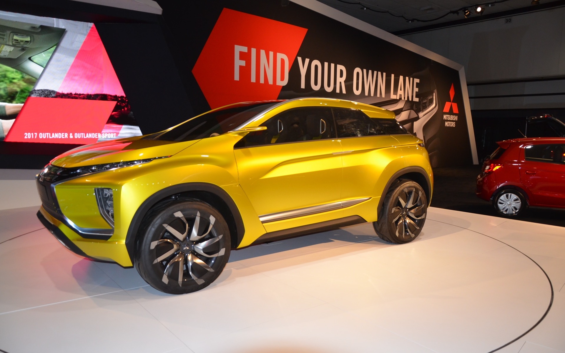 Mitsubishi eX Concept, a new fully electric SUV - The Car Guide