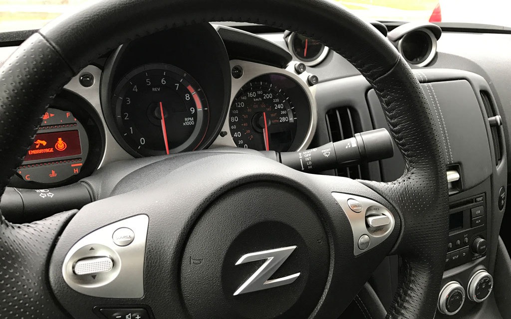 <p>2016 Nissan 370Z Enthusiast Edition</p>