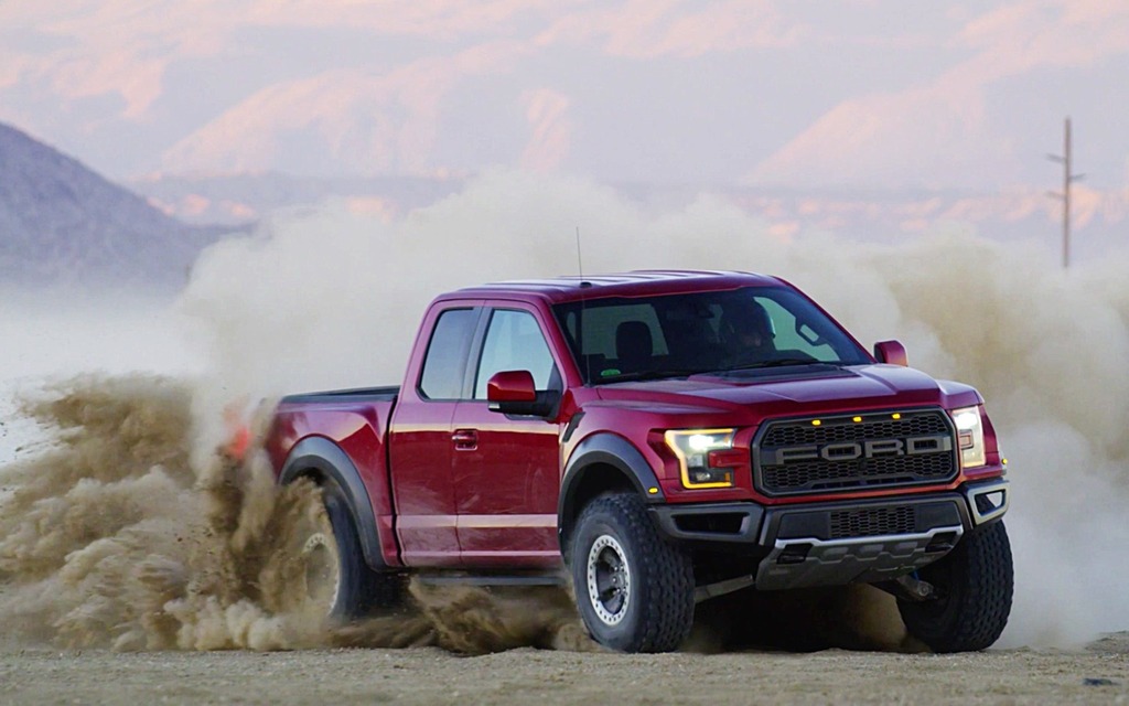 <p>2017 Ford F-150 Raptor</p>