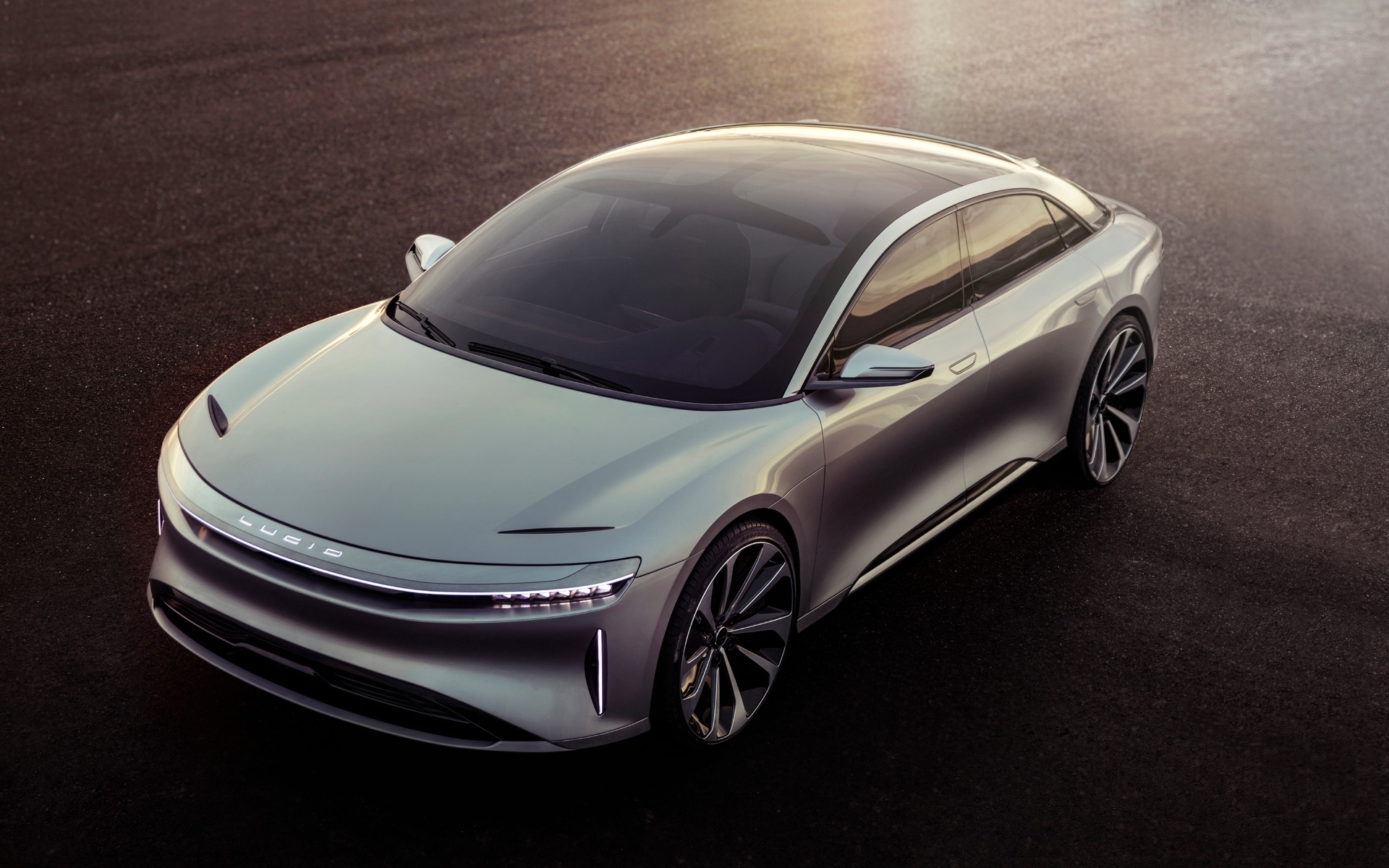 Lucid deals motors competitors