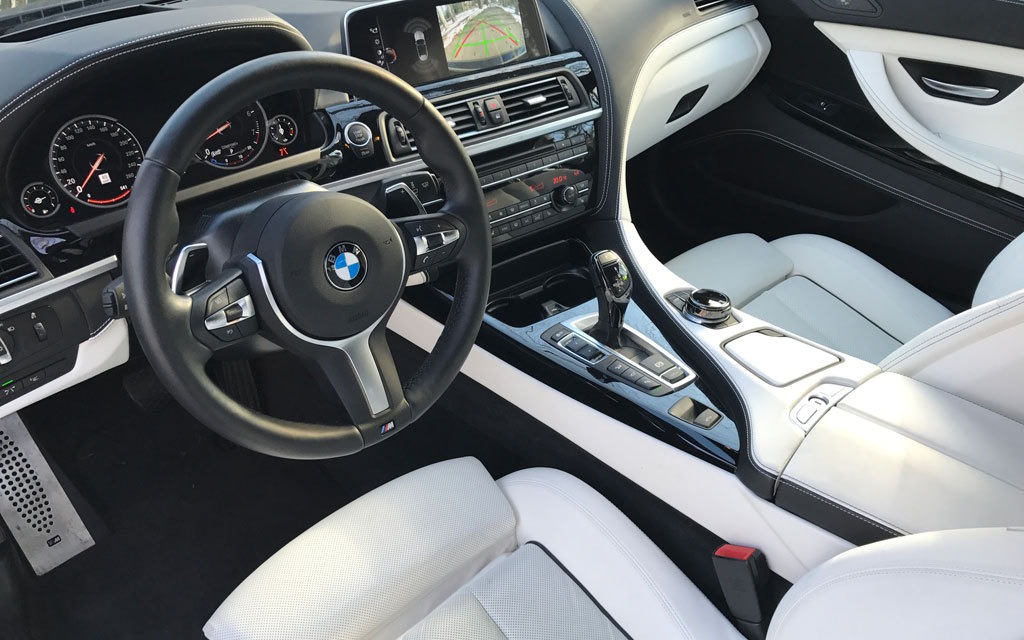 <p>2017 BMW 650i xDrive Cabriolet</p>