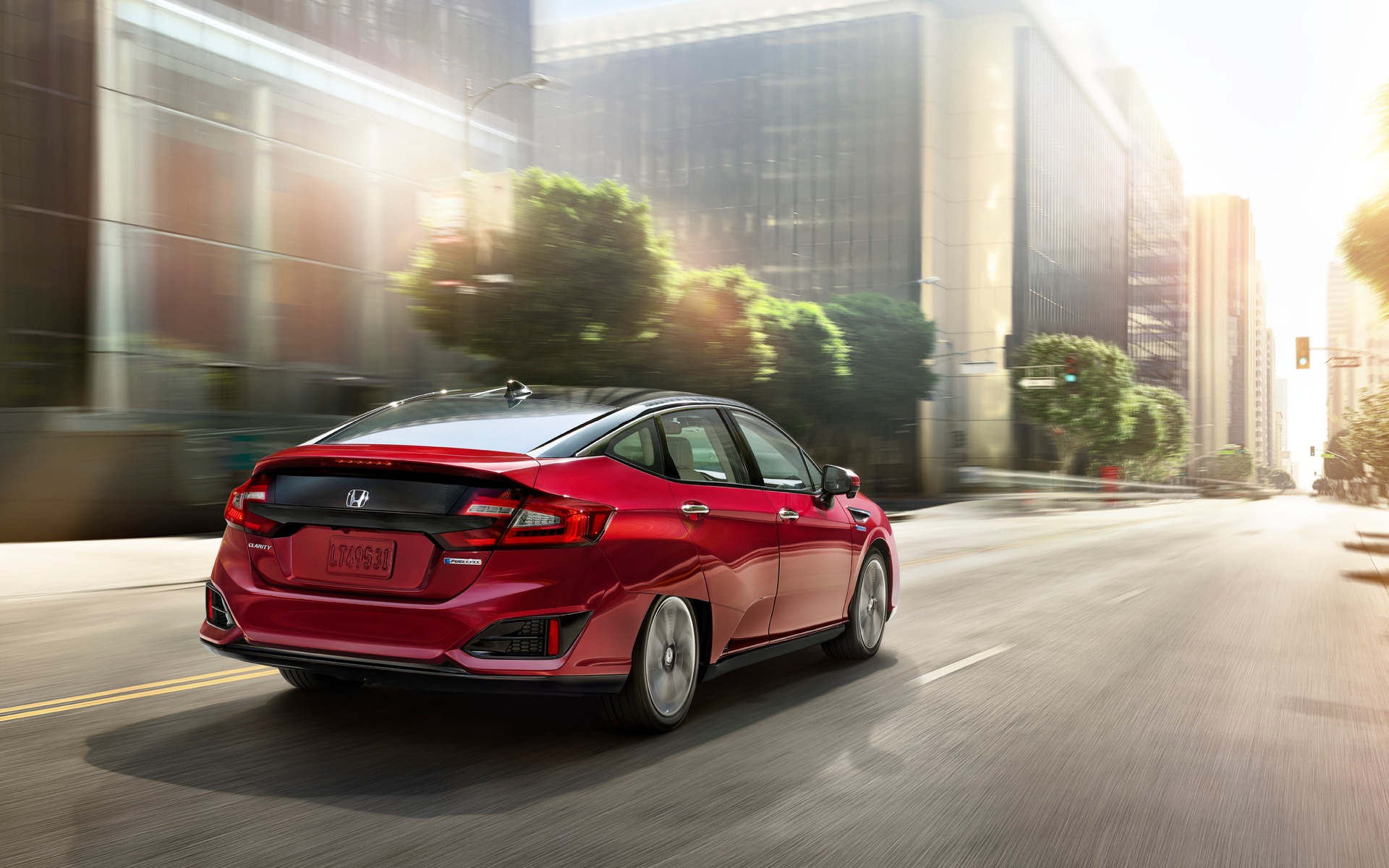 <p>Honda Clarity Fuel Cell</p>