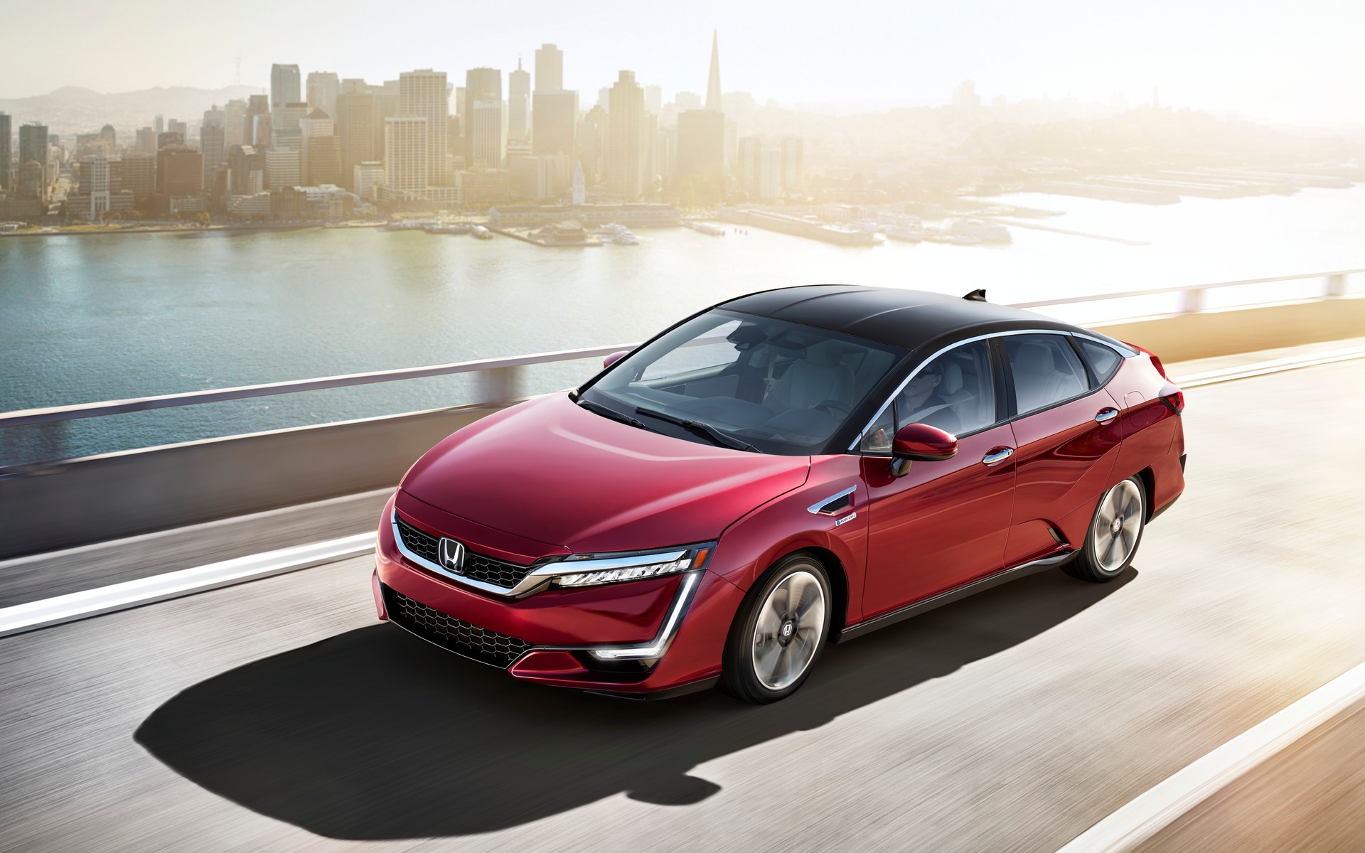 <p>Honda Clarity Fuel Cell</p>