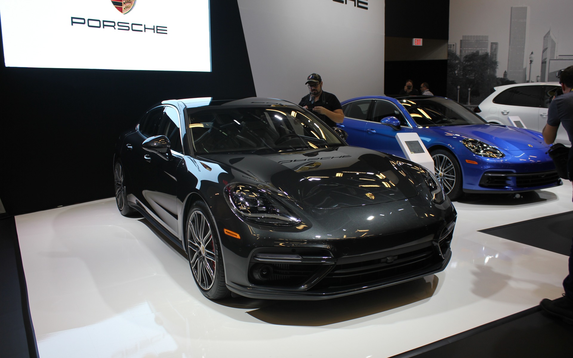 <p>2017 Porsche Panamera</p>