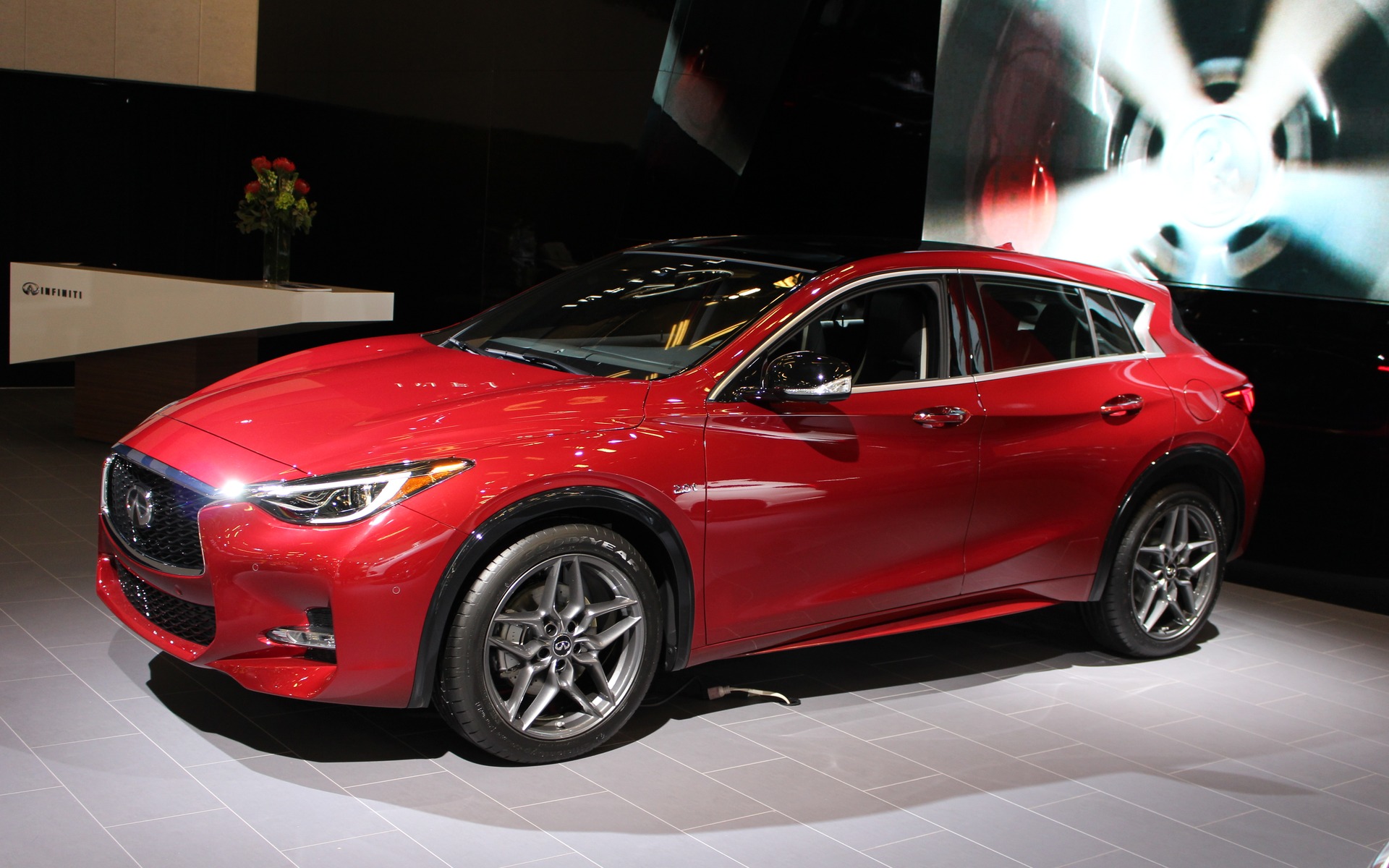 <p>2017 Infiniti QX30</p>