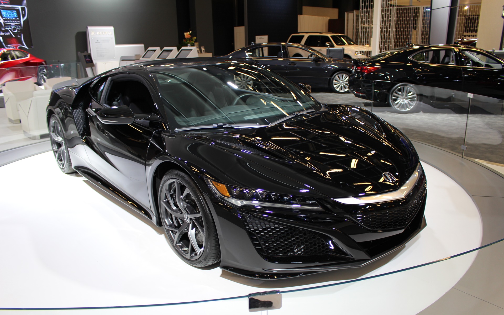 <p>2017 Acura NSX</p>