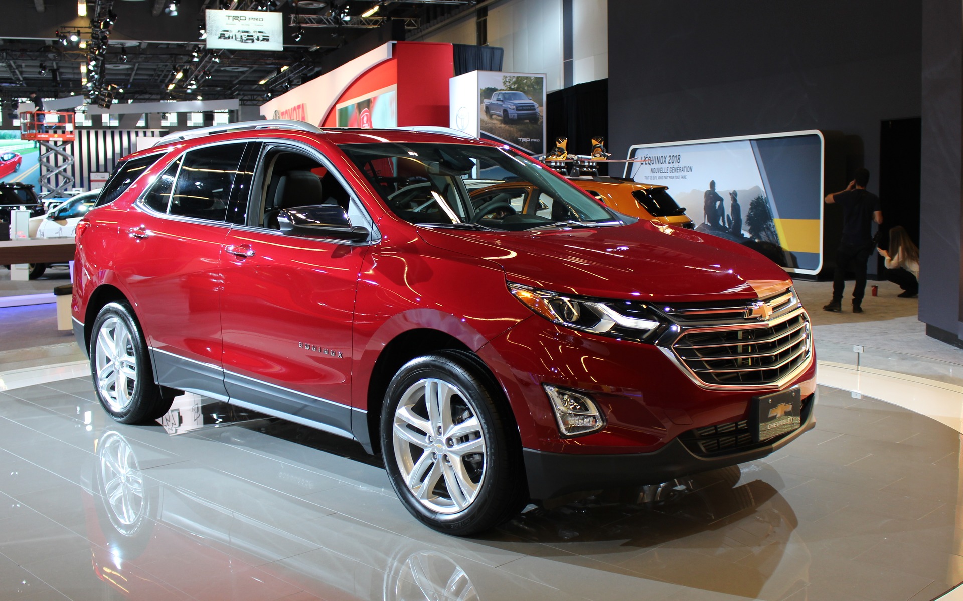 <p>2018 Chevrolet Equinox</p>