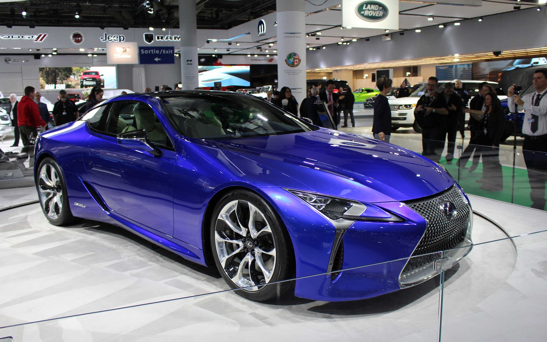 <p>2018 Lexus LC 500h</p>