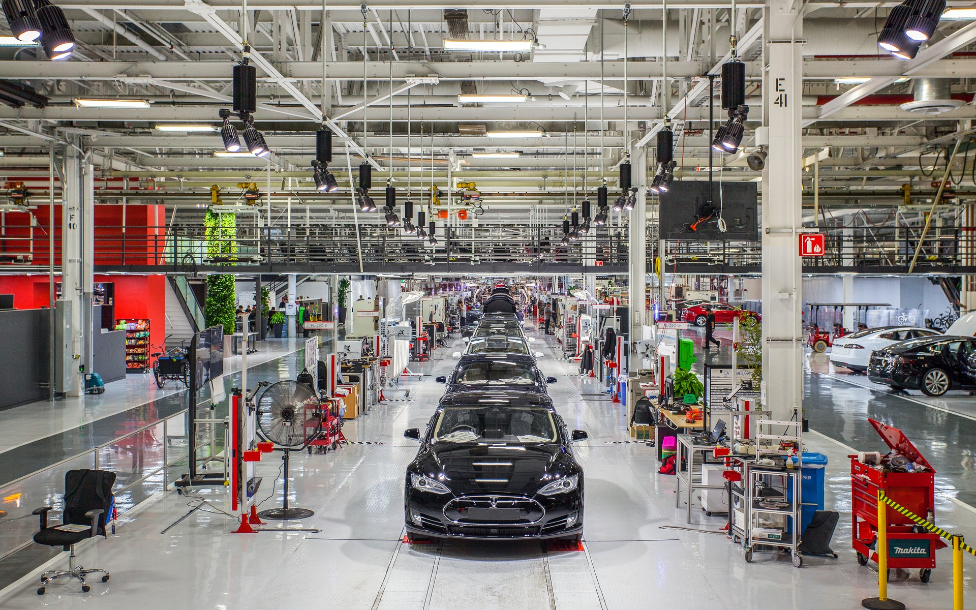<p>L'usine Tesla de Fremont, Californie</p>